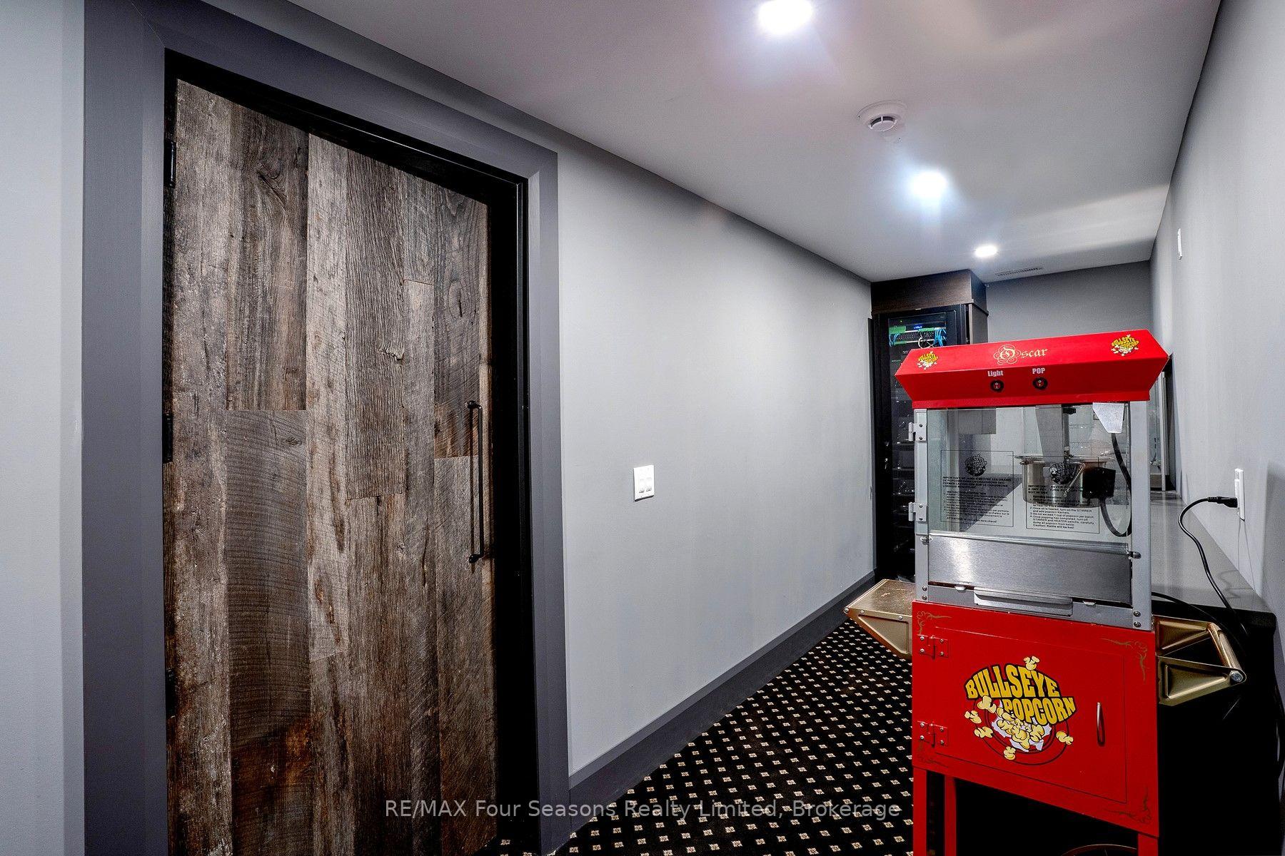 Photo 59 of 116 Arnot Crescent, Blue Mountains — HOMEH