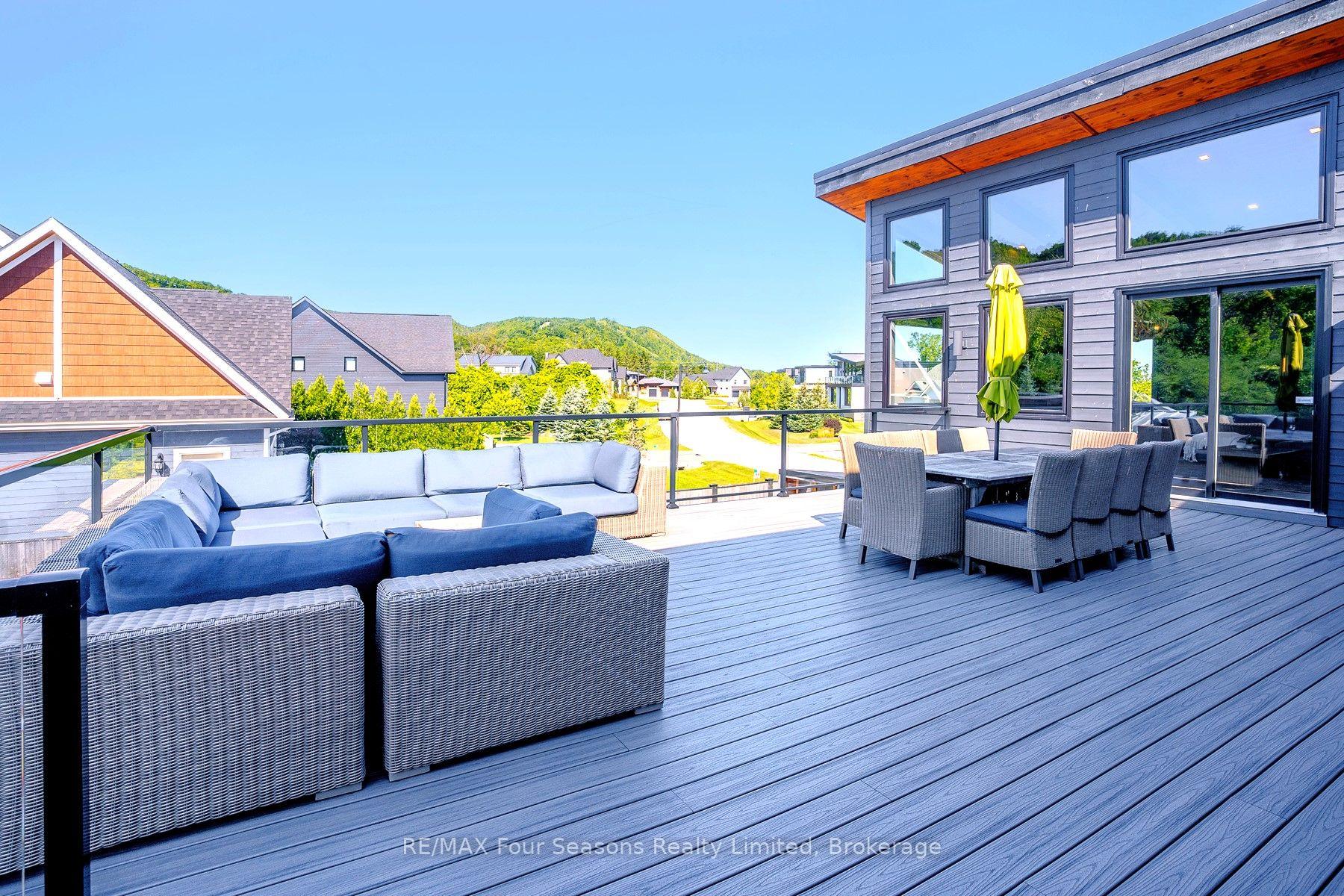 Photo 65 of 116 Arnot Crescent, Blue Mountains — HOMEH