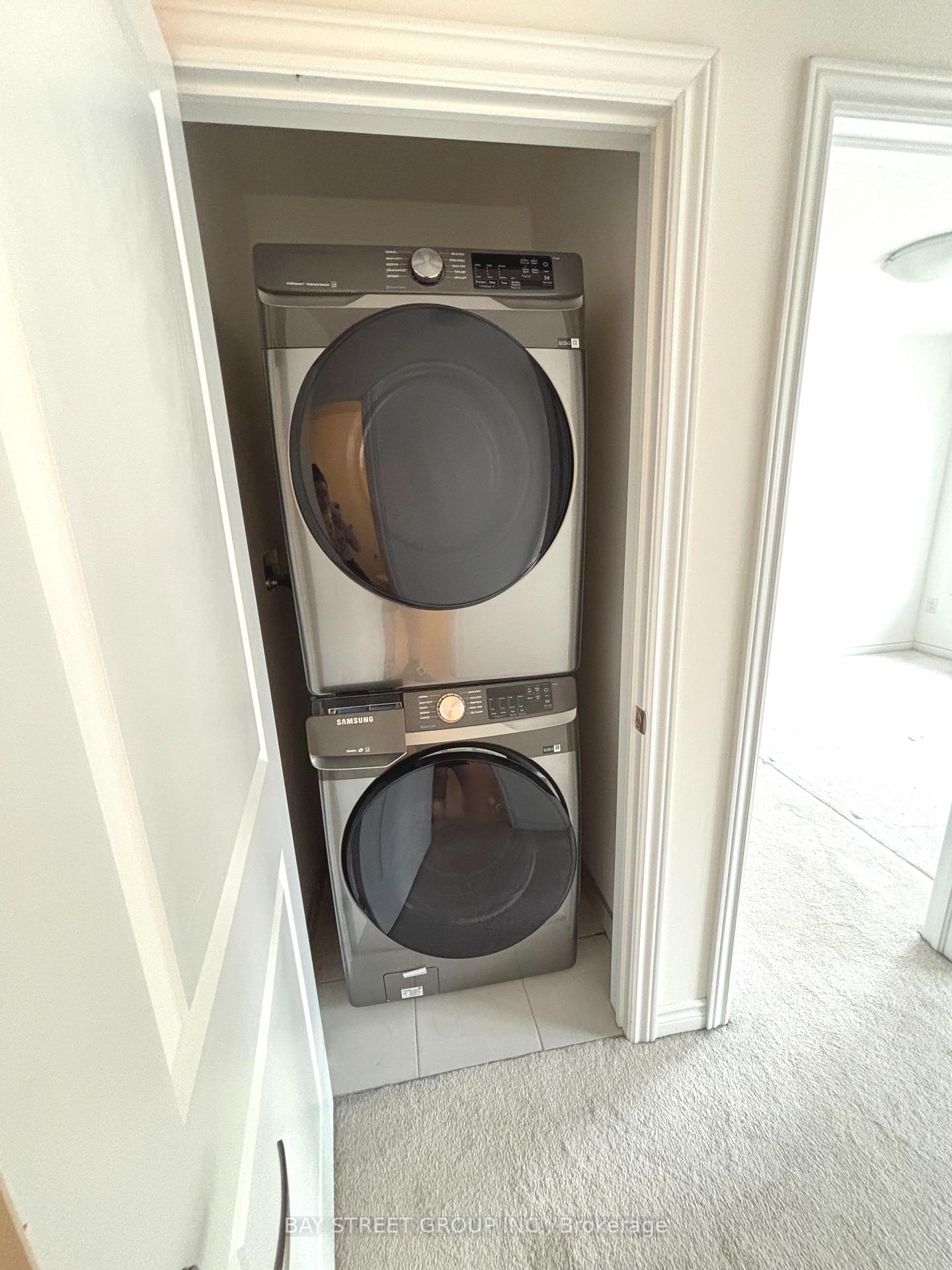 Photo 17 of 23 Imperial College Lane, Markham, Wismer — HOMEH