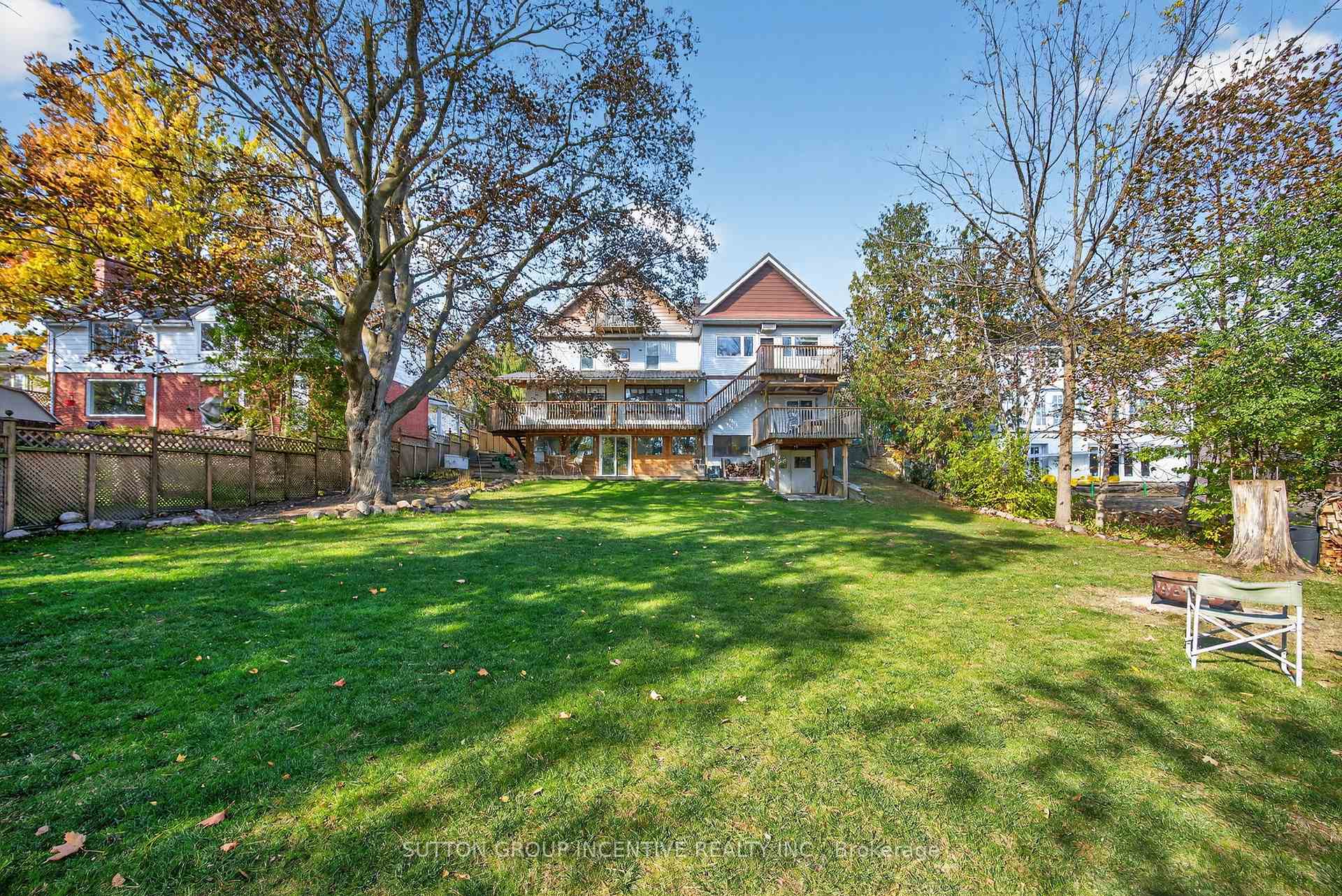 Photo 45 of 149 Blake Street, Barrie, North Shore — HOMEH