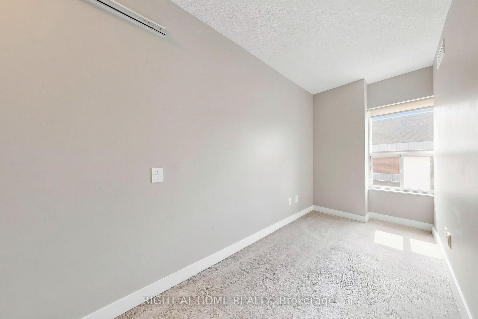 Photo 16 of Unit 501, 77 Lombard Street, Toronto, Church-Yonge Corridor — HOMEH