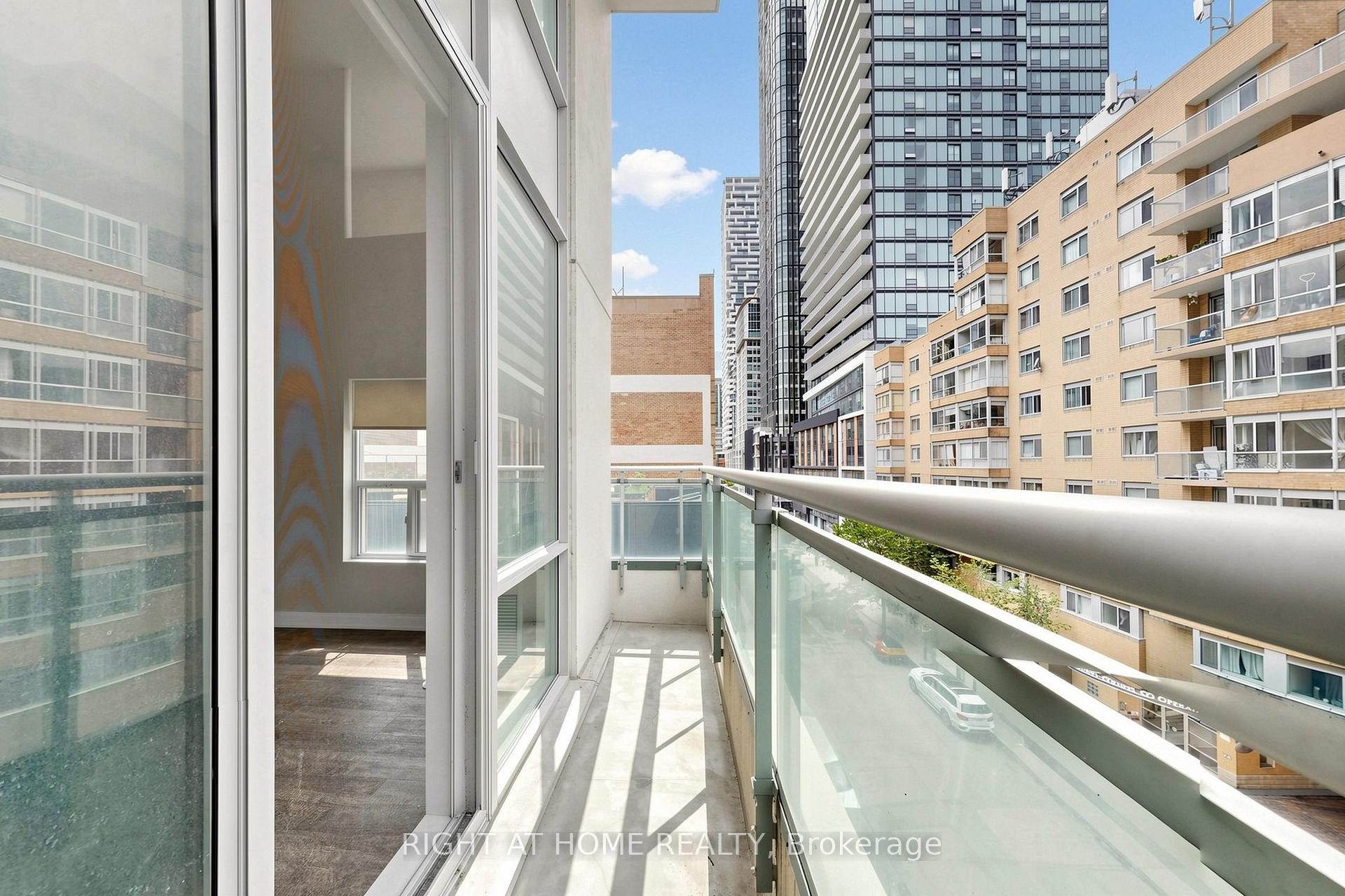 Photo 27 of Unit 501, 77 Lombard Street, Toronto, Church-Yonge Corridor — HOMEH