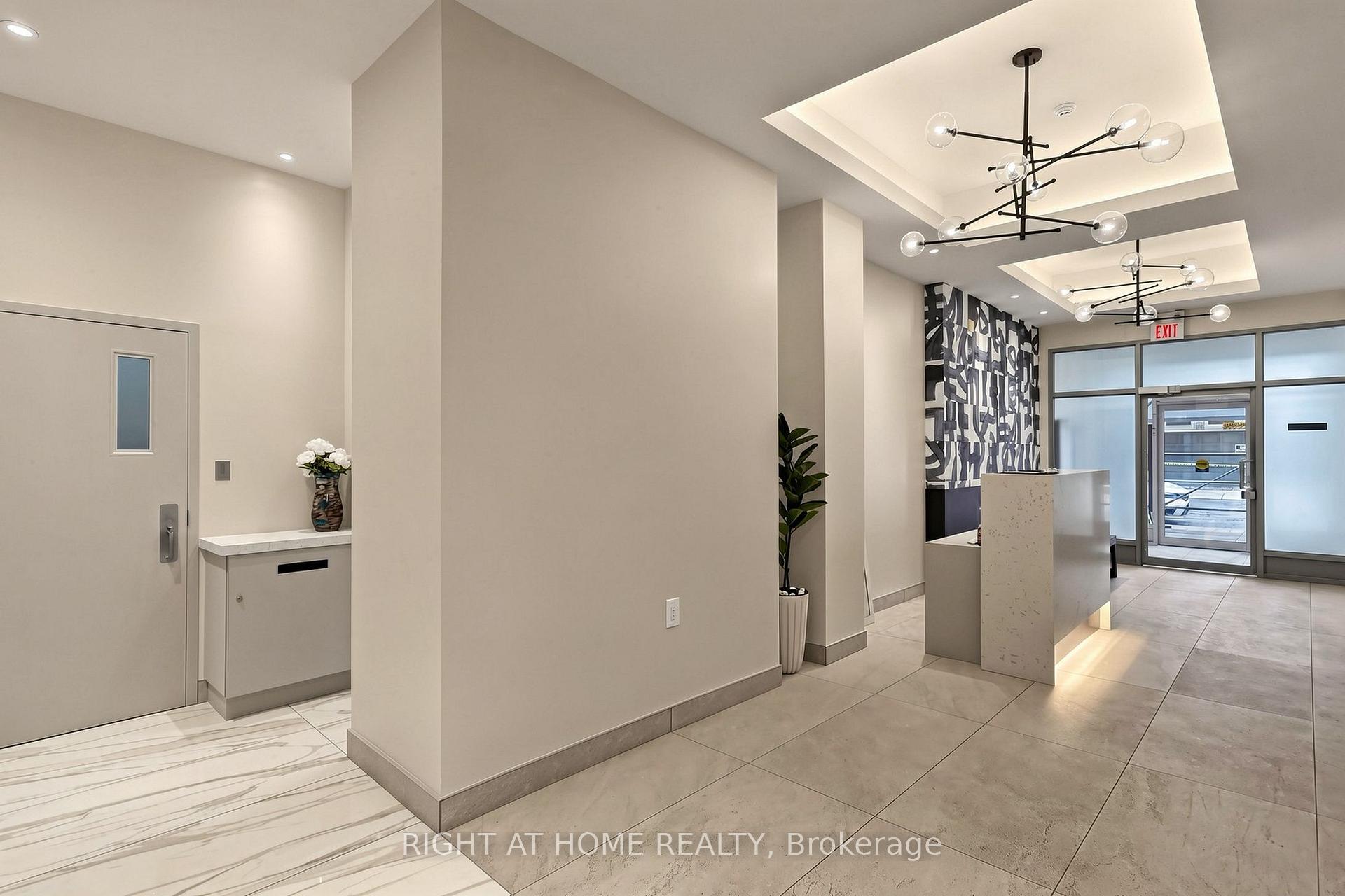 Photo 33 of Unit 501, 77 Lombard Street, Toronto, Church-Yonge Corridor — HOMEH