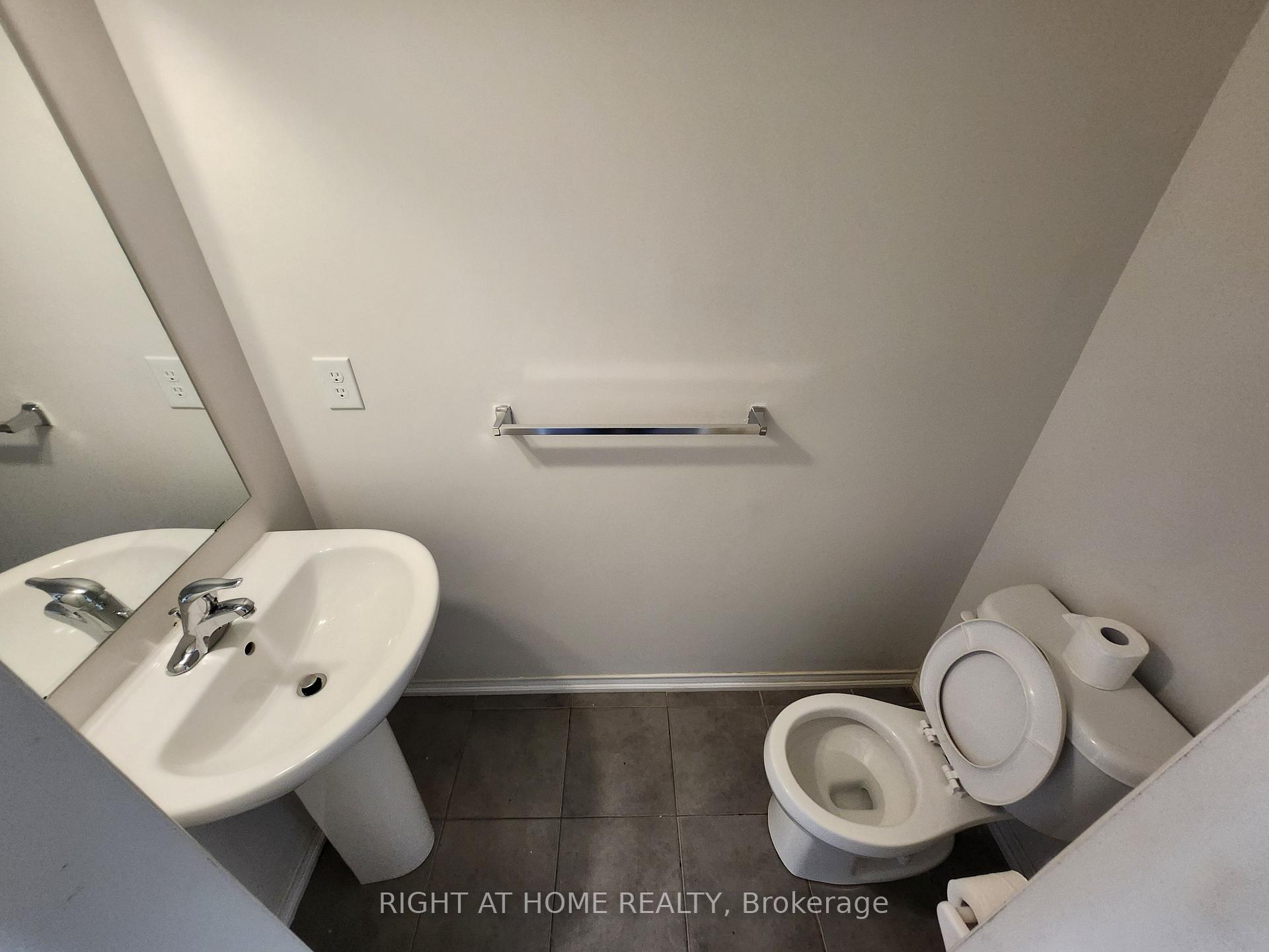 Photo 6 of 2564 Bromus Path, Oshawa, Windfields — HOMEH