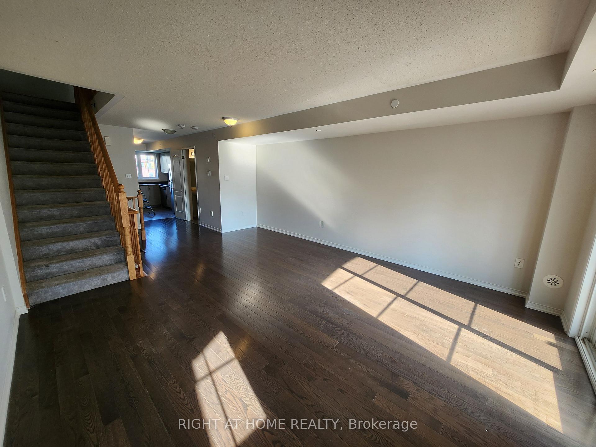 Photo 14 of 2564 Bromus Path, Oshawa, Windfields — HOMEH