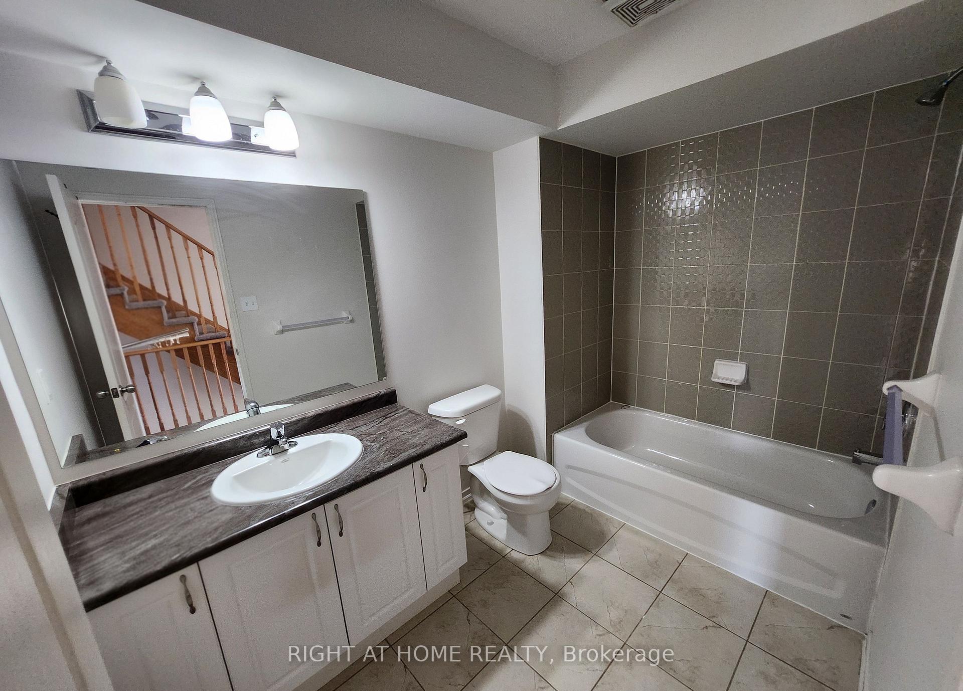 Photo 21 of 2564 Bromus Path, Oshawa, Windfields — HOMEH