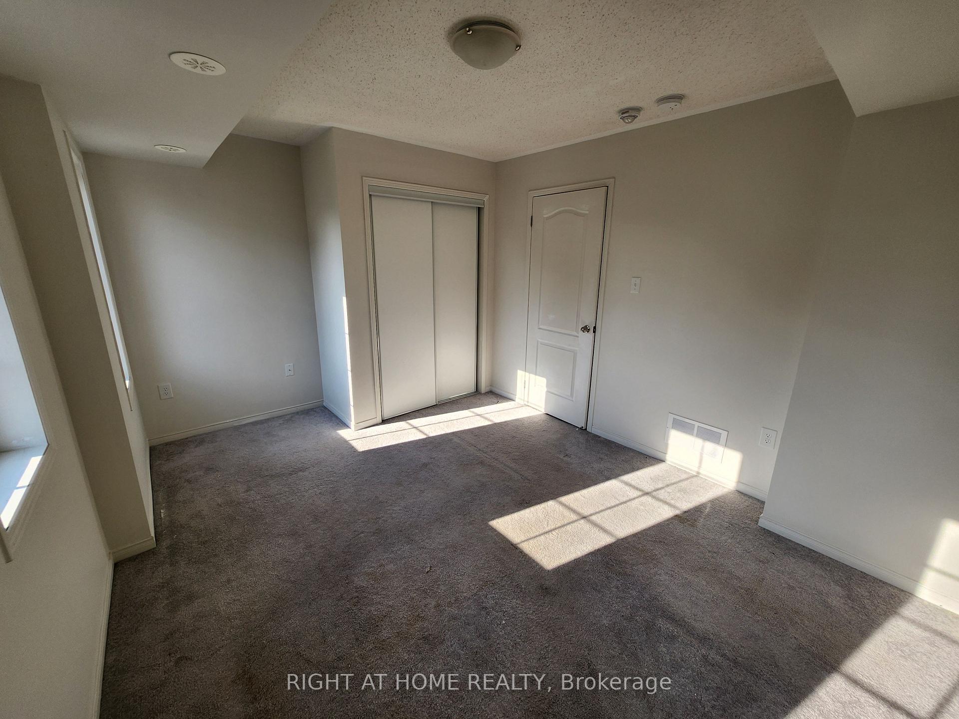 Photo 23 of 2564 Bromus Path, Oshawa, Windfields — HOMEH
