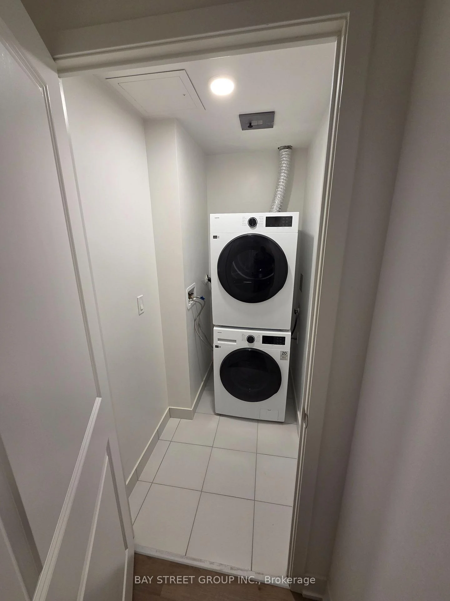 Photo 3 of Unit 509A, 115 Nipissing Road, Milton, Timberlea — HOMEH