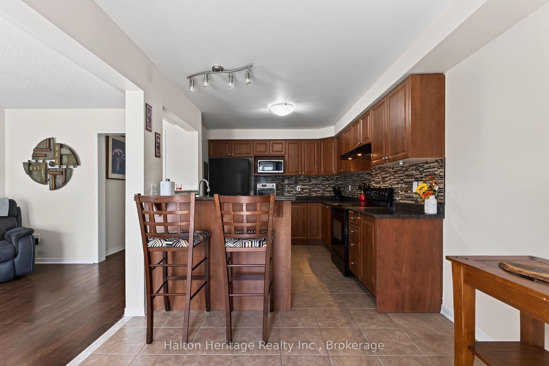Photo 18 of 4828 Valera Road, Burlington, Alton — HOMEH