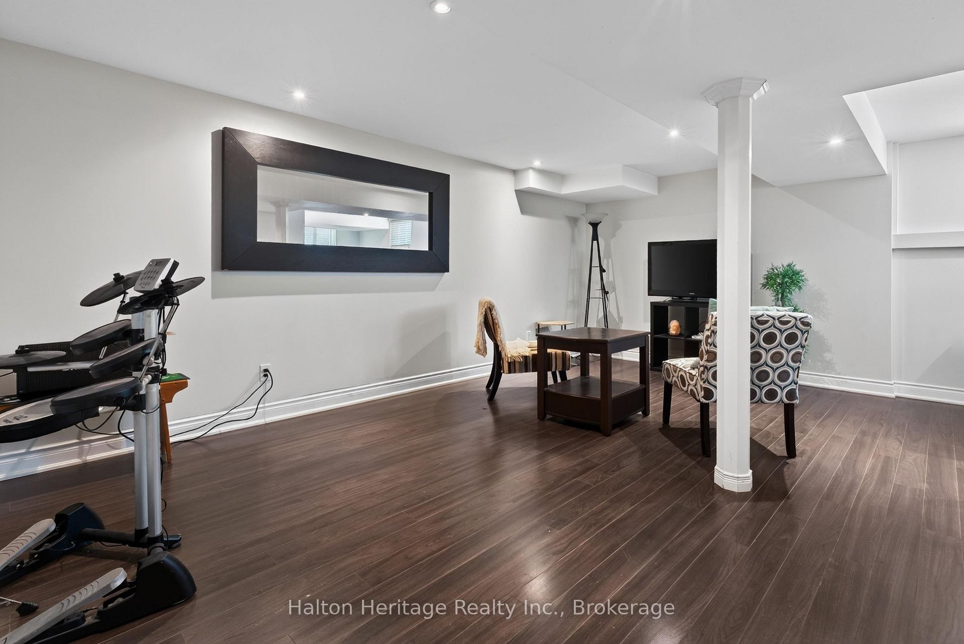 Photo 32 of 4828 Valera Road, Burlington, Alton — HOMEH