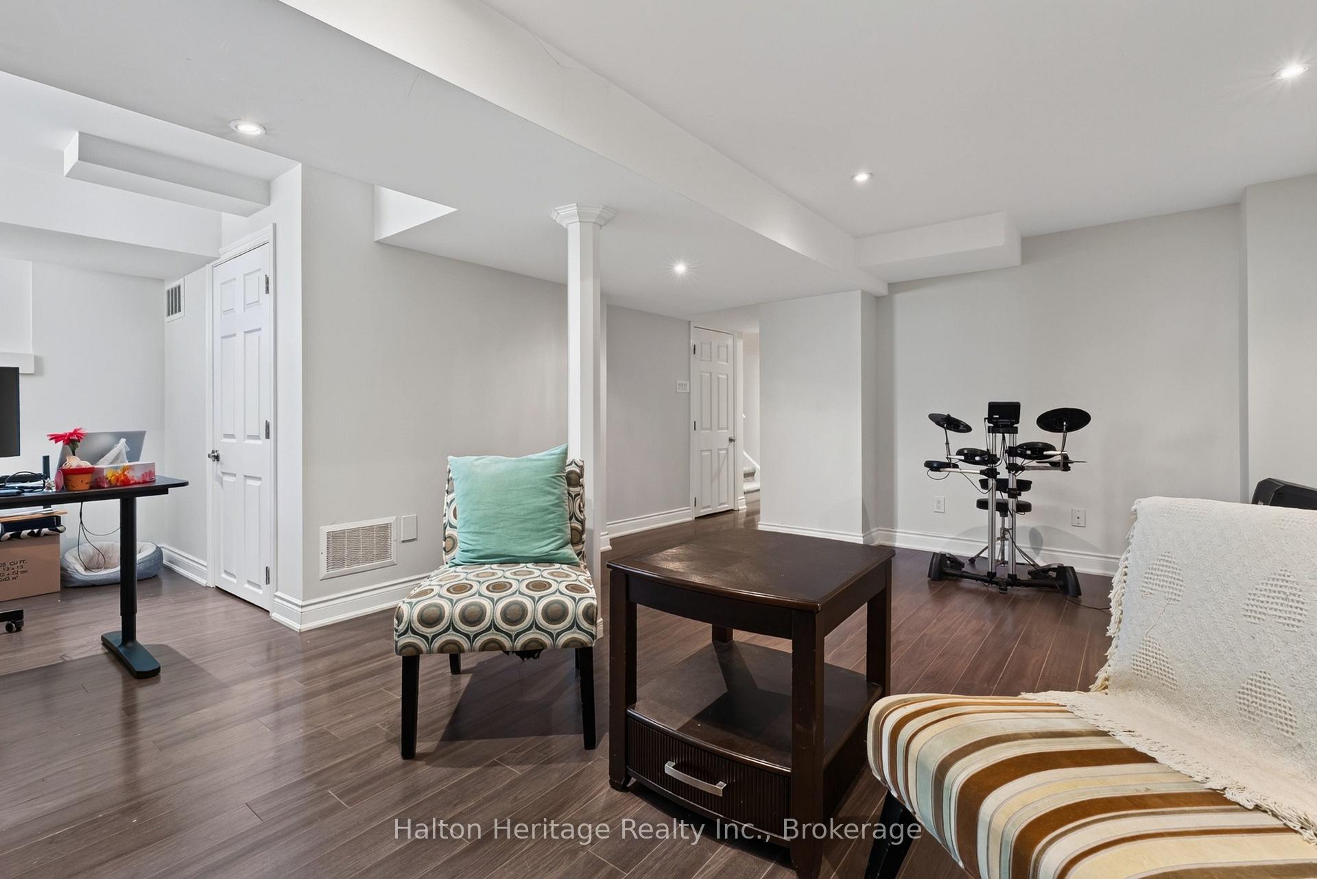 Photo 34 of 4828 Valera Road, Burlington, Alton — HOMEH
