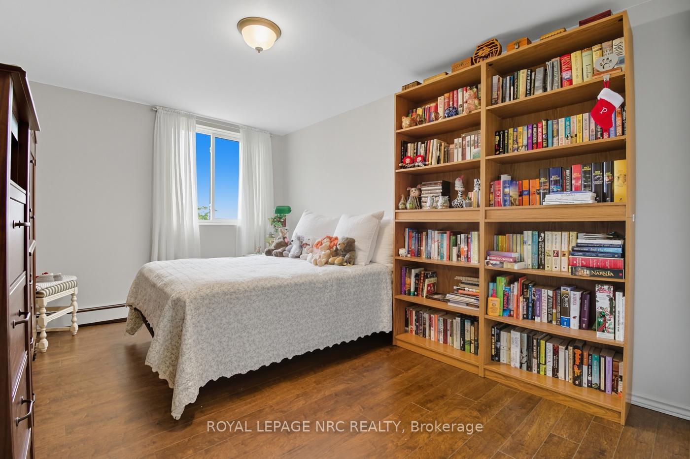 Photo 72 of Unit 505, 264 Grantham Avenue, St. Catharines, Carlton/Bunting — HOMEH