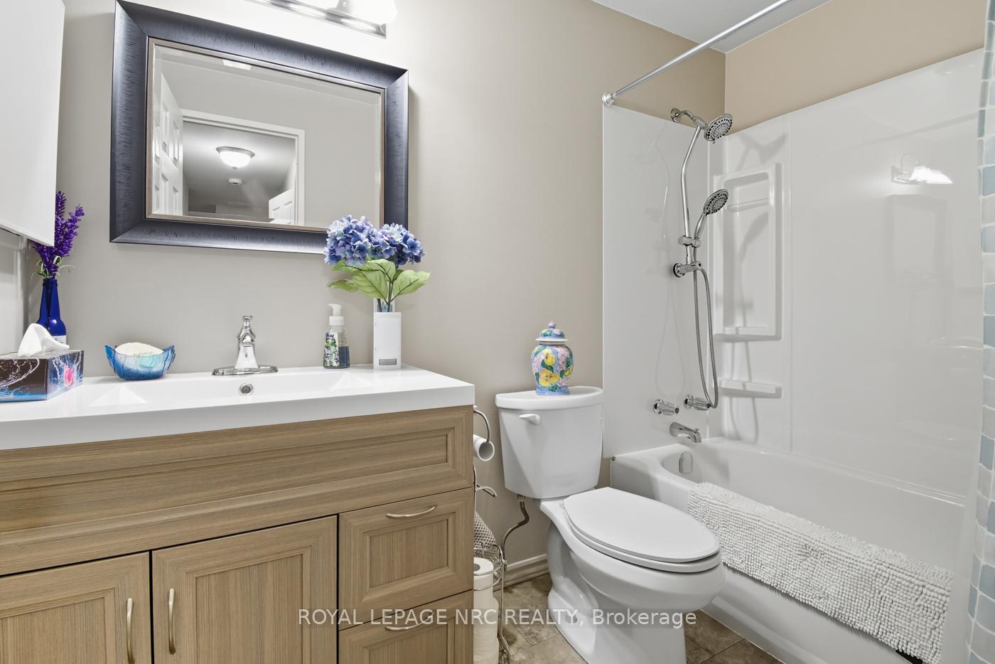 Photo 86 of Unit 505, 264 Grantham Avenue, St. Catharines, Carlton/Bunting — HOMEH