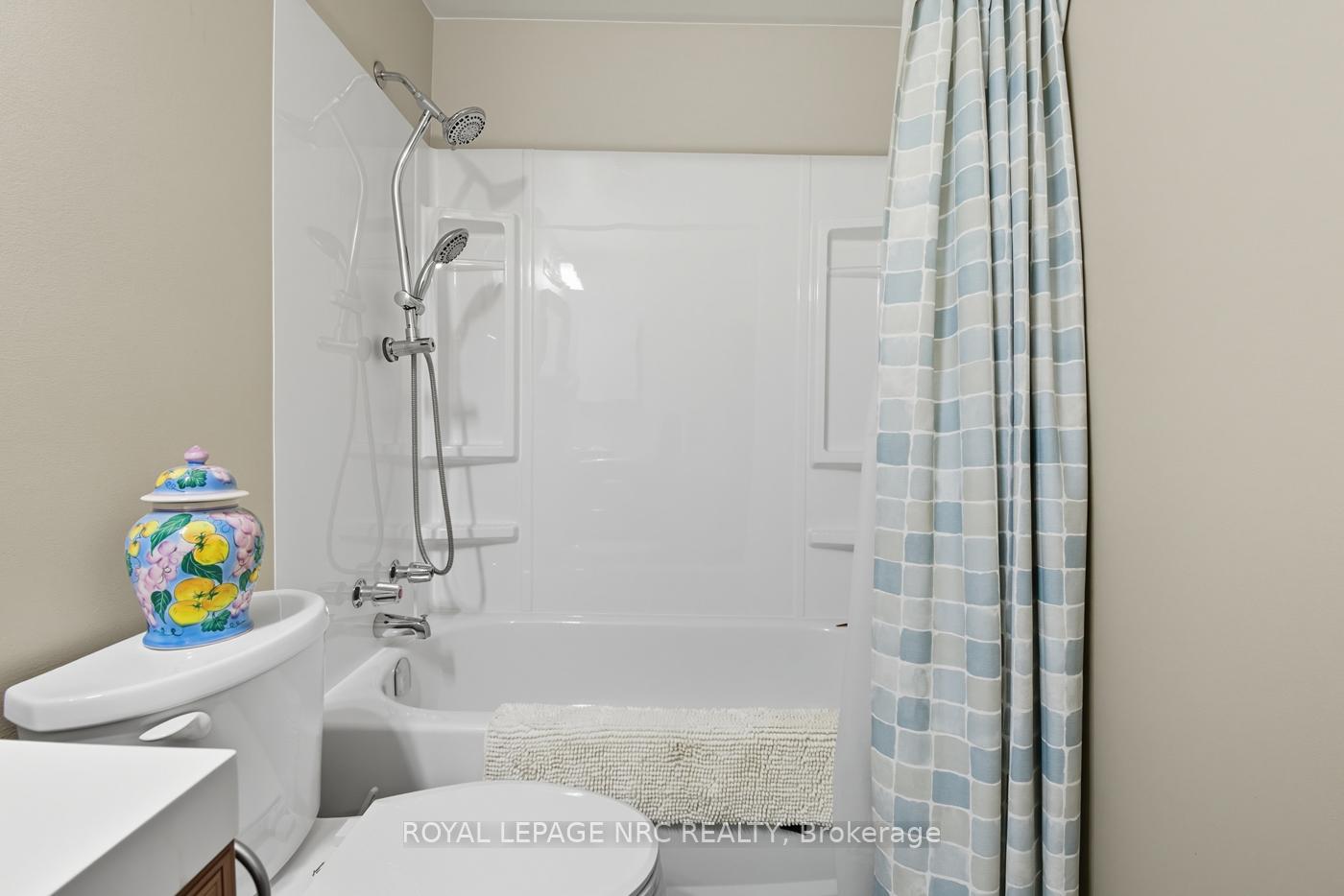 Photo 88 of Unit 505, 264 Grantham Avenue, St. Catharines, Carlton/Bunting — HOMEH