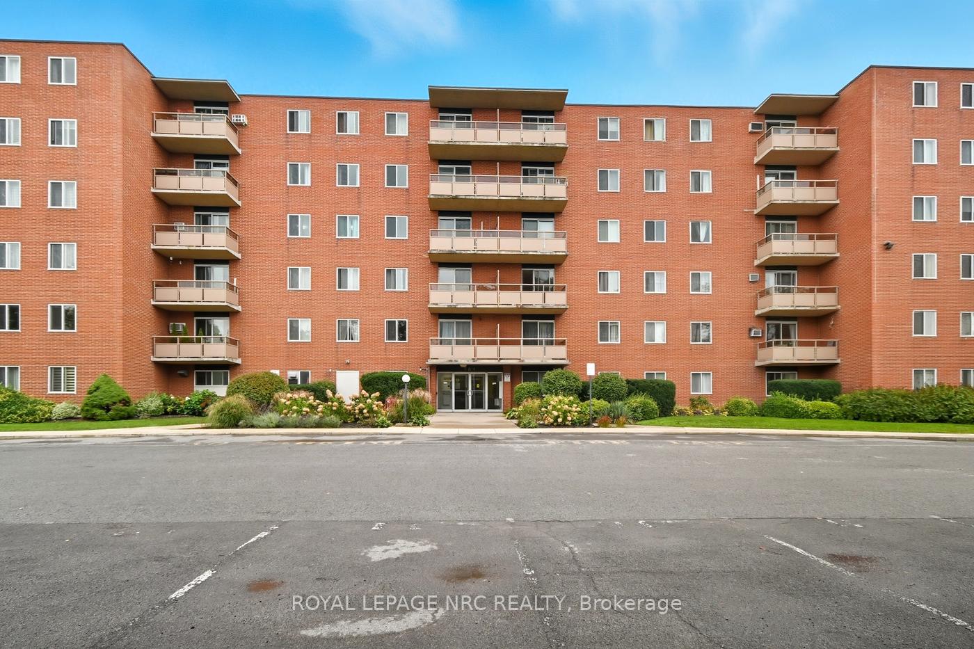 Photo 94 of Unit 505, 264 Grantham Avenue, St. Catharines, Carlton/Bunting — HOMEH