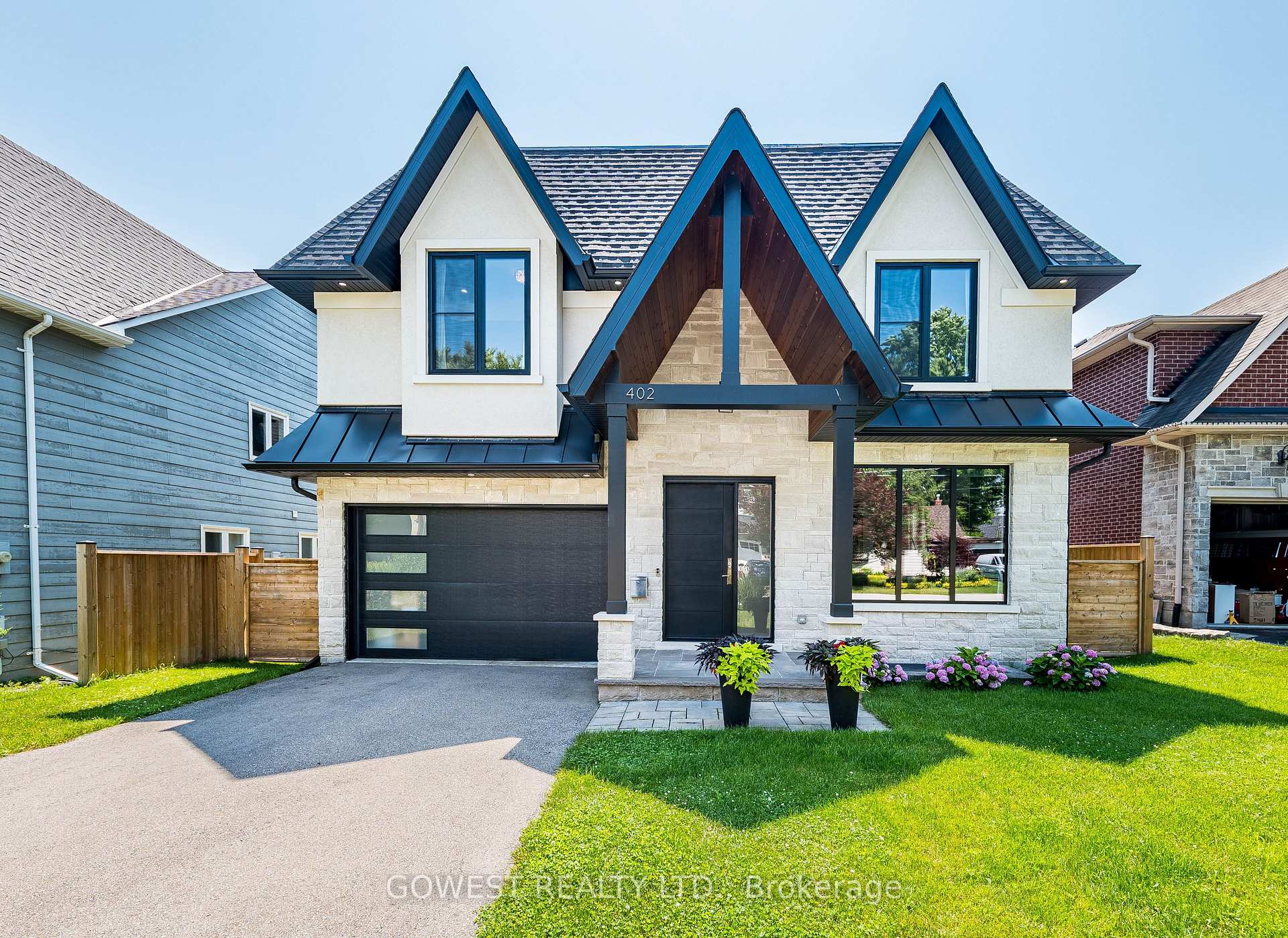 Front of 402 Niar Avenue