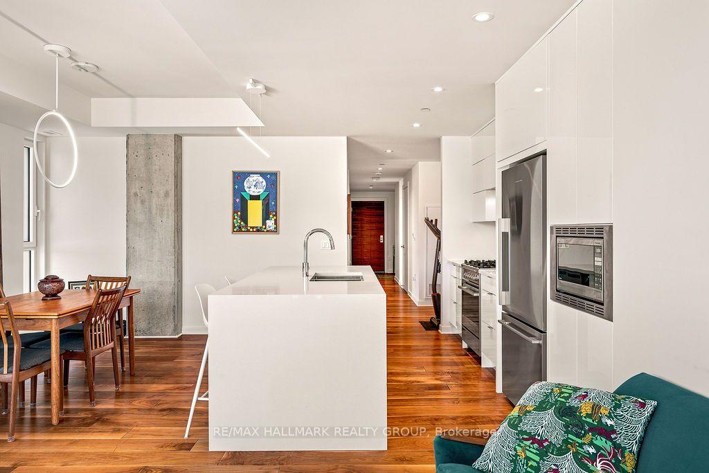 Photo 19 of Unit 406, 135 Barrette Street, Ottawa, Vanier — HOMEH