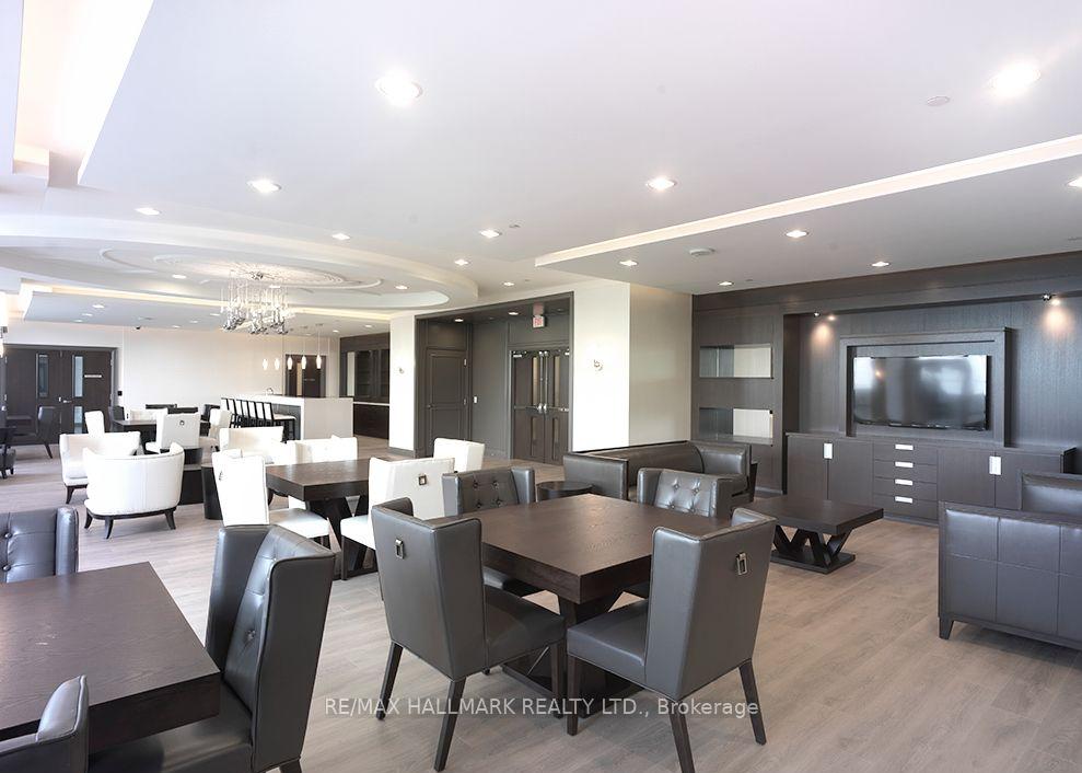 Photo 25 of Unit PH301, 7171 Yonge Street, Markham, Grandview — HOMEH