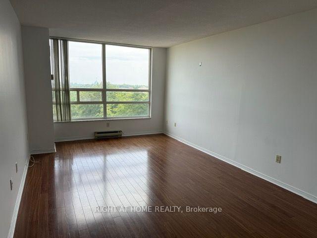 Photo 7 of Unit 701, 250 Webb Drive, Mississauga, City Centre — HOMEH