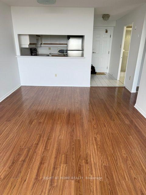 Photo 11 of Unit 701, 250 Webb Drive, Mississauga, City Centre — HOMEH