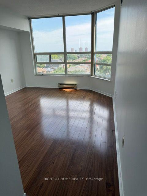 Photo 16 of Unit 701, 250 Webb Drive, Mississauga, City Centre — HOMEH