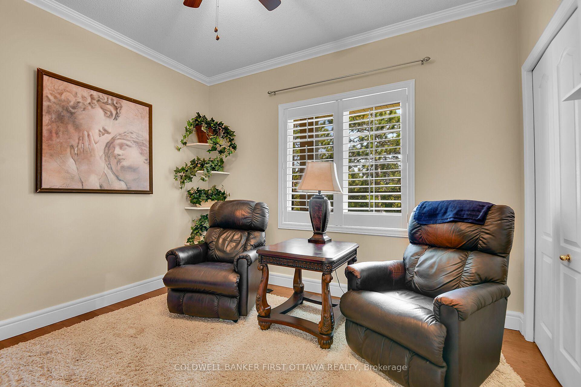 Photo 17 of 6983 Lakes Park Drive, Ottawa, Greely — HOMEH