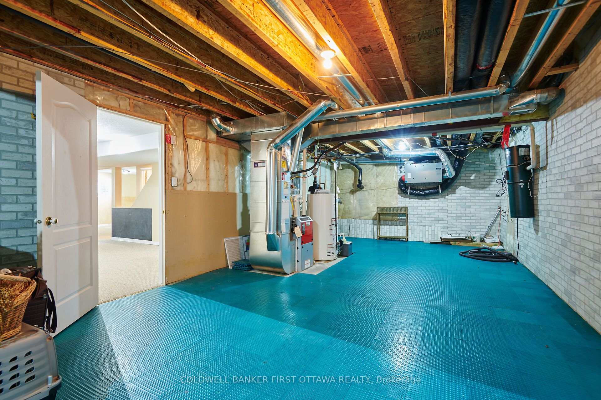 Photo 25 of 6983 Lakes Park Drive, Ottawa, Greely — HOMEH