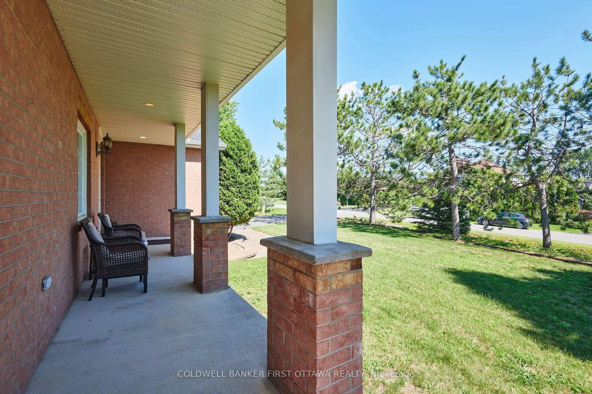 Photo 26 of 6983 Lakes Park Drive, Ottawa, Greely — HOMEH