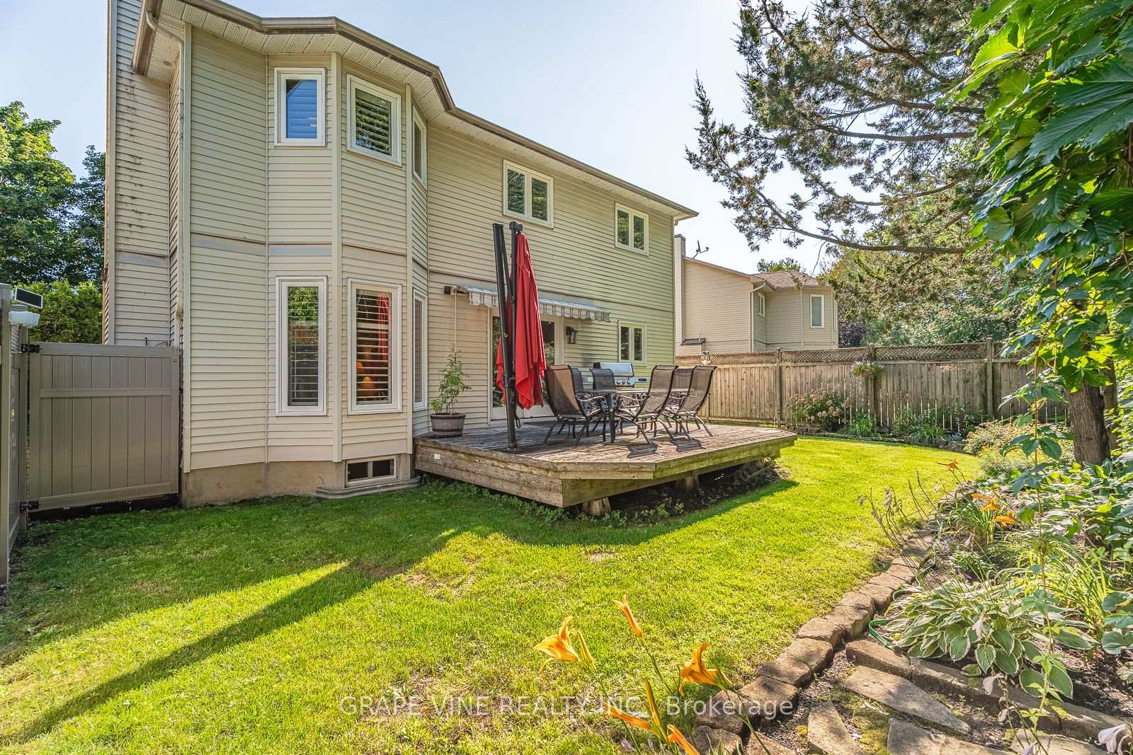 Photo 6 of 36 Baslaw Drive, Ottawa, Hunt Club Park — HOMEH