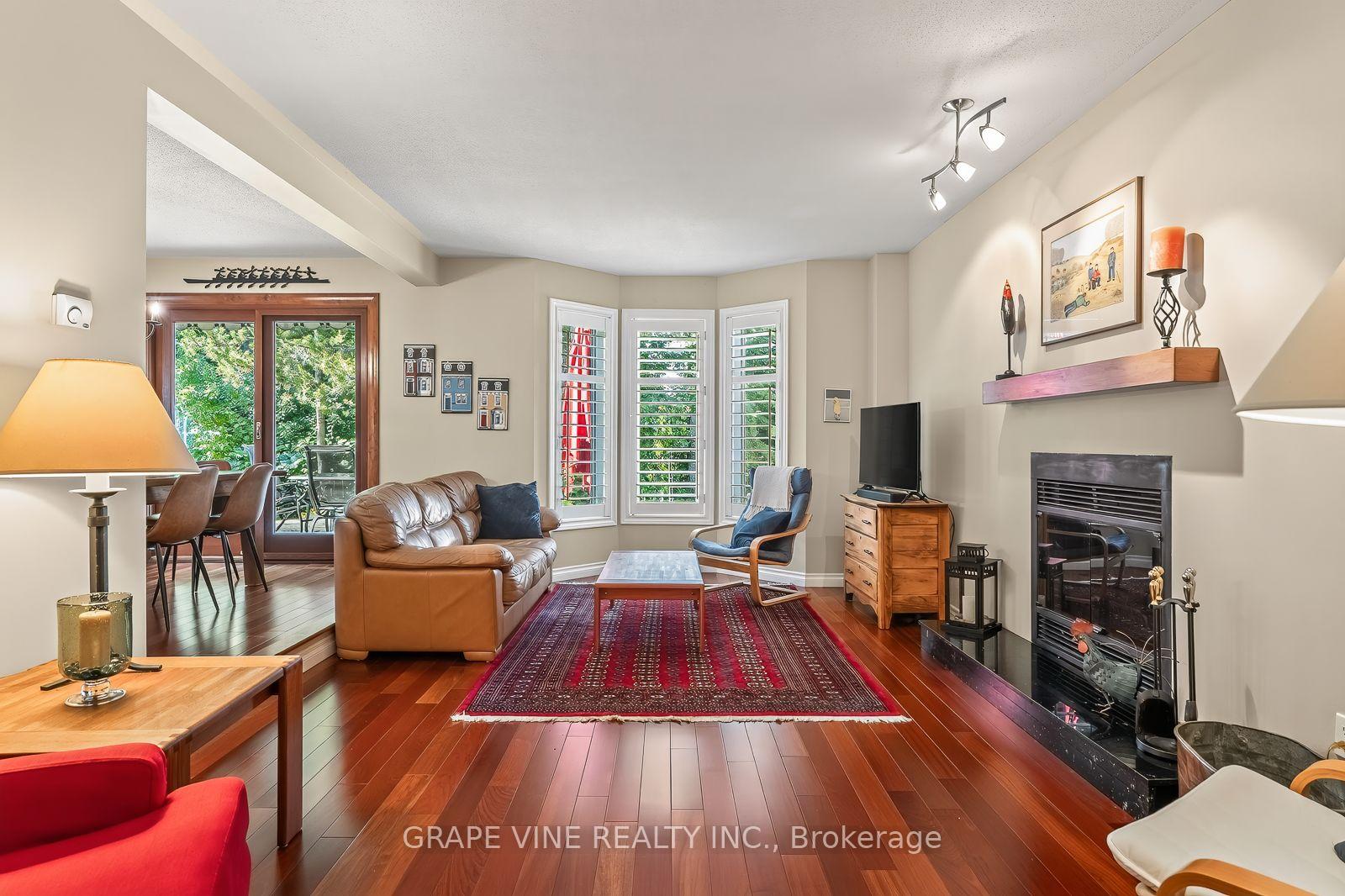 Photo 17 of 36 Baslaw Drive, Ottawa, Hunt Club Park — HOMEH