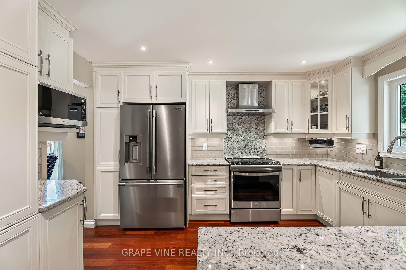 Photo 26 of 36 Baslaw Drive, Ottawa, Hunt Club Park — HOMEH