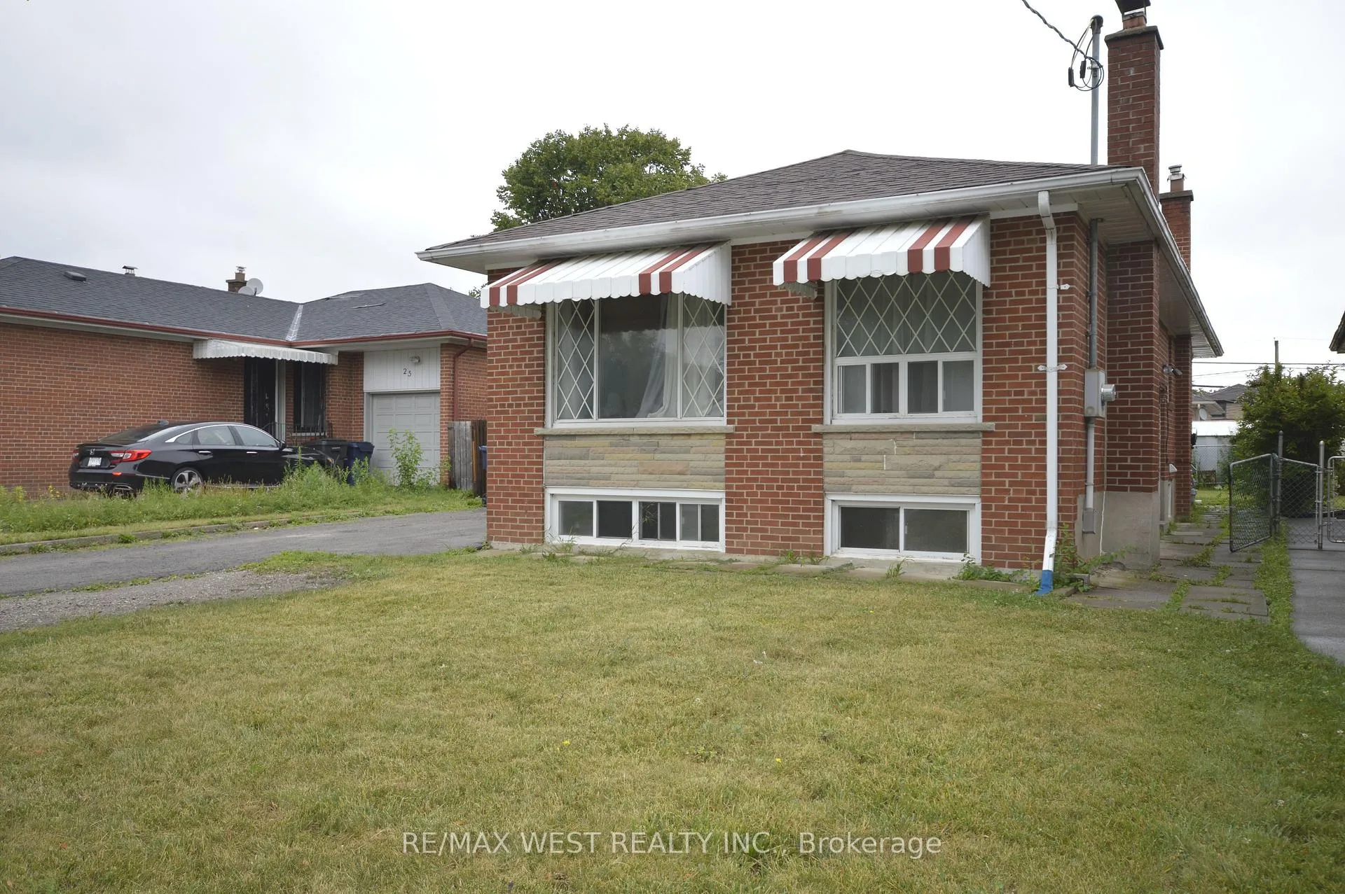 Photo 1 of Unit Basement, 23 Bairstow Crescent, Etobicoke, West Humber-Clairville — HOMEH