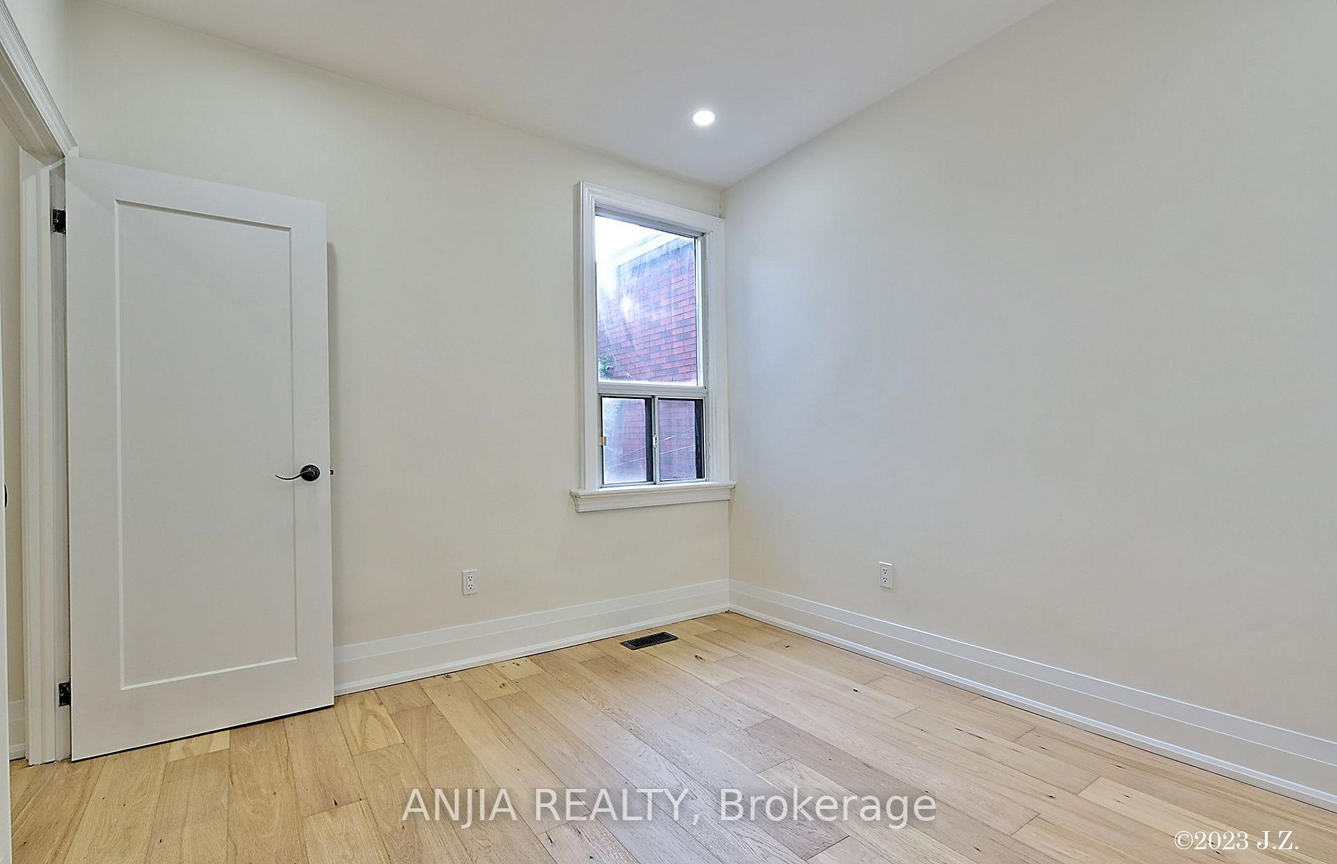 Photo 14 of Unit Upper, 36 Gough Avenue, Toronto, North Riverdale — HOMEH