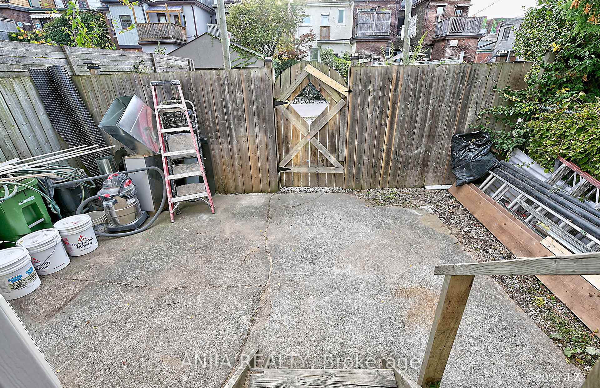 Photo 17 of Unit Upper, 36 Gough Avenue, Toronto, North Riverdale — HOMEH