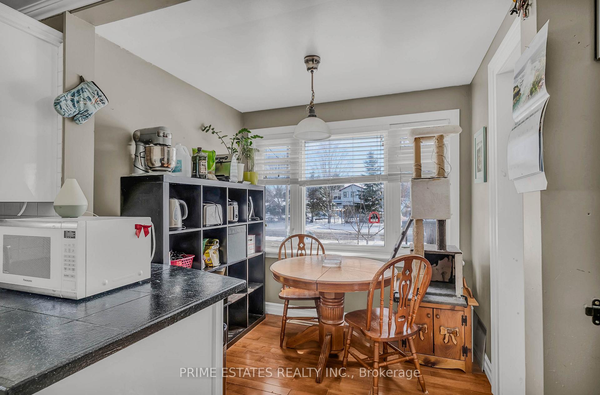 Photo 17 of 185 Cameron Street W, Brock, Cannington — HOMEH