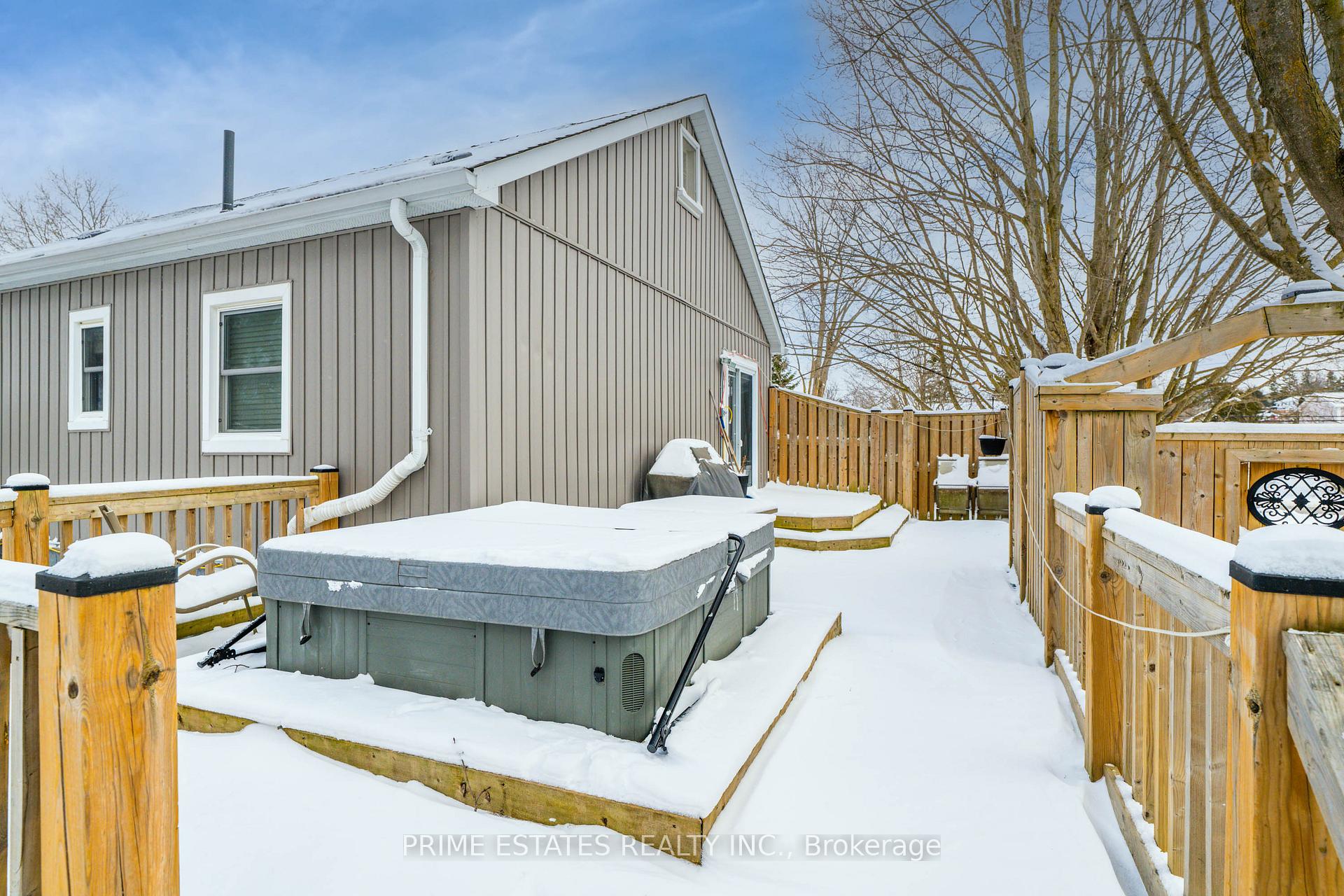 Photo 40 of 185 Cameron Street W, Brock, Cannington — HOMEH