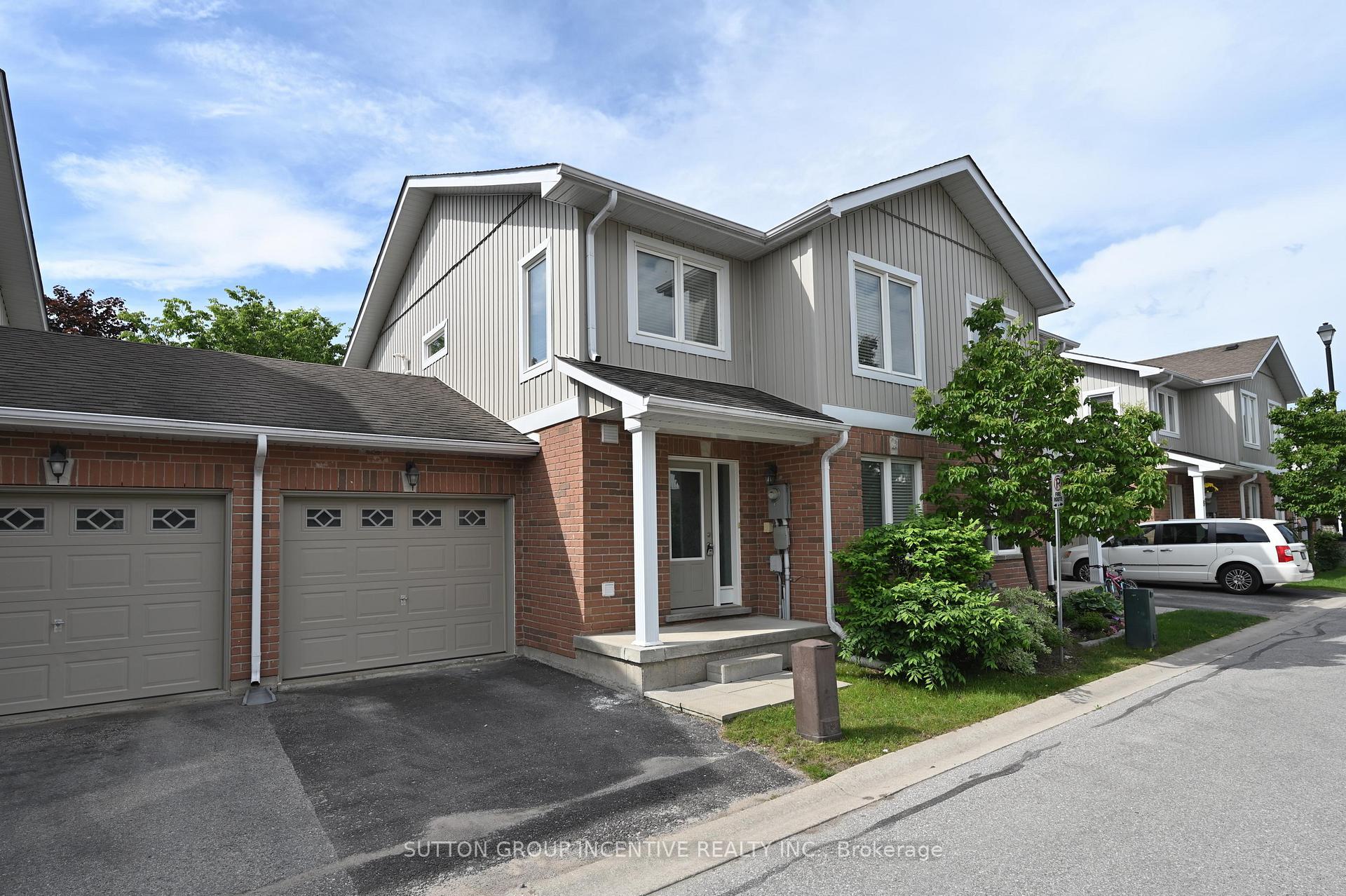 Photo 4 of Unit 29, 90 Sovereign'S Gate, Barrie, Innis-Shore — HOMEH