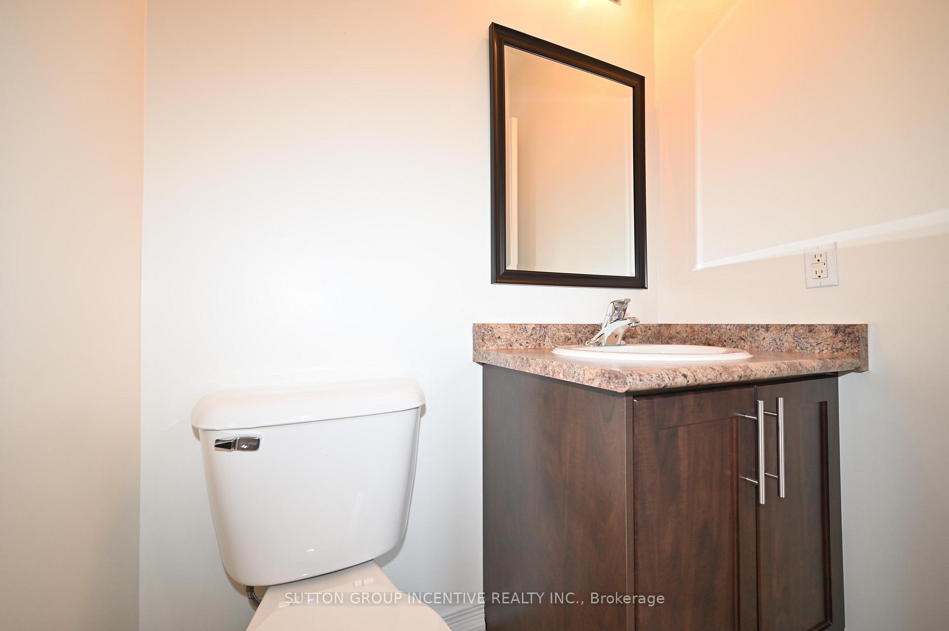 Photo 48 of Unit 29, 90 Sovereign'S Gate, Barrie, Innis-Shore — HOMEH
