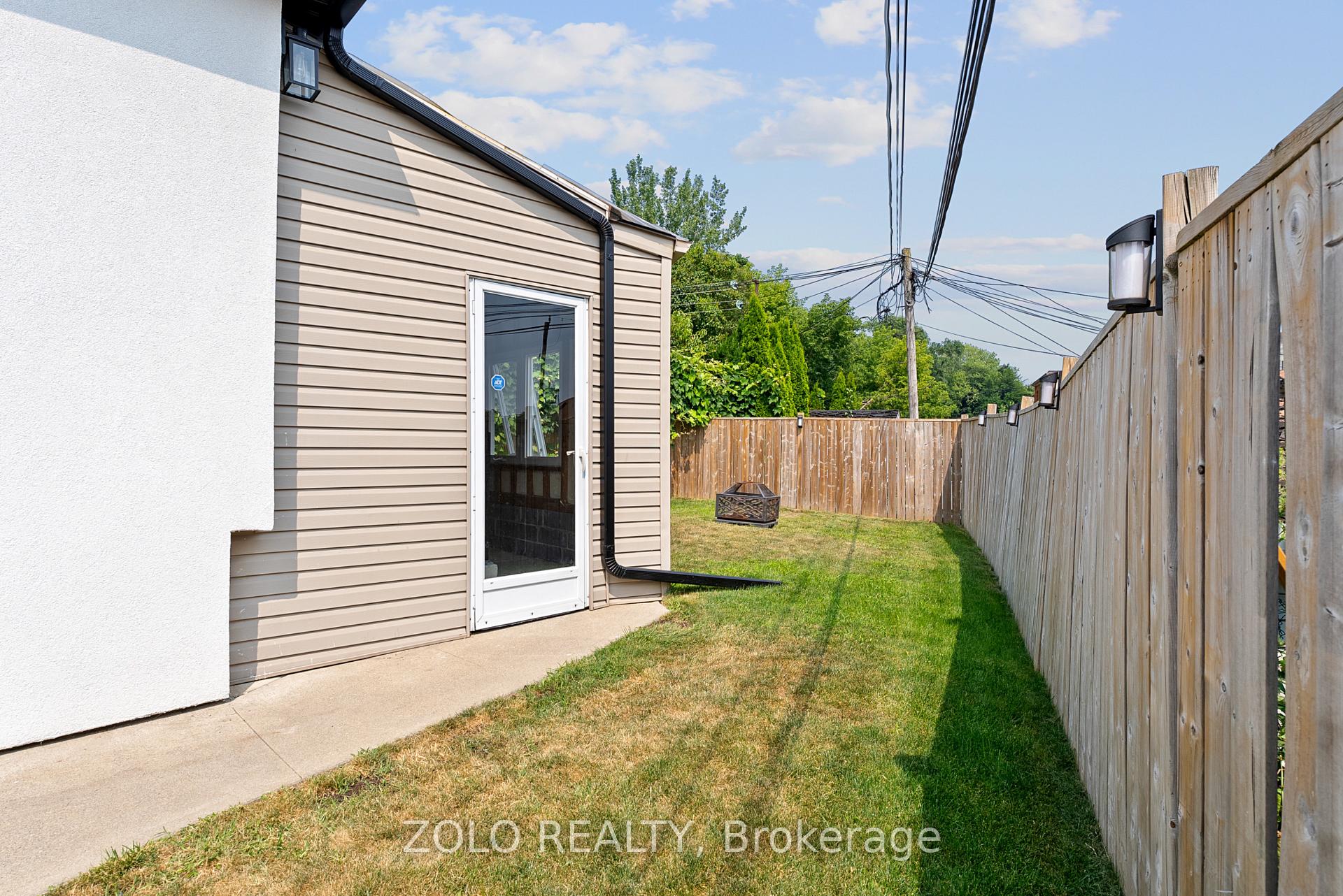 Photo 34 of 97 Ennerdale Road, Toronto, Caledonia-Fairbank — HOMEH