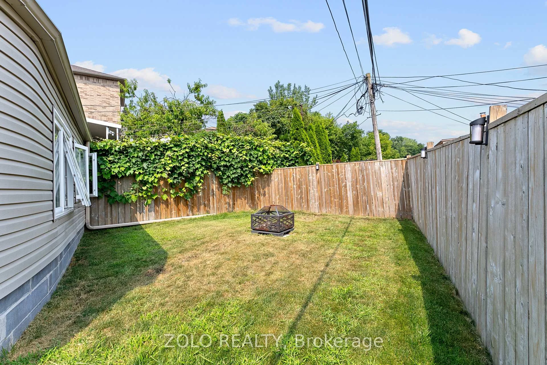 Photo 48 of 97 Ennerdale Road, Toronto, Caledonia-Fairbank — HOMEH