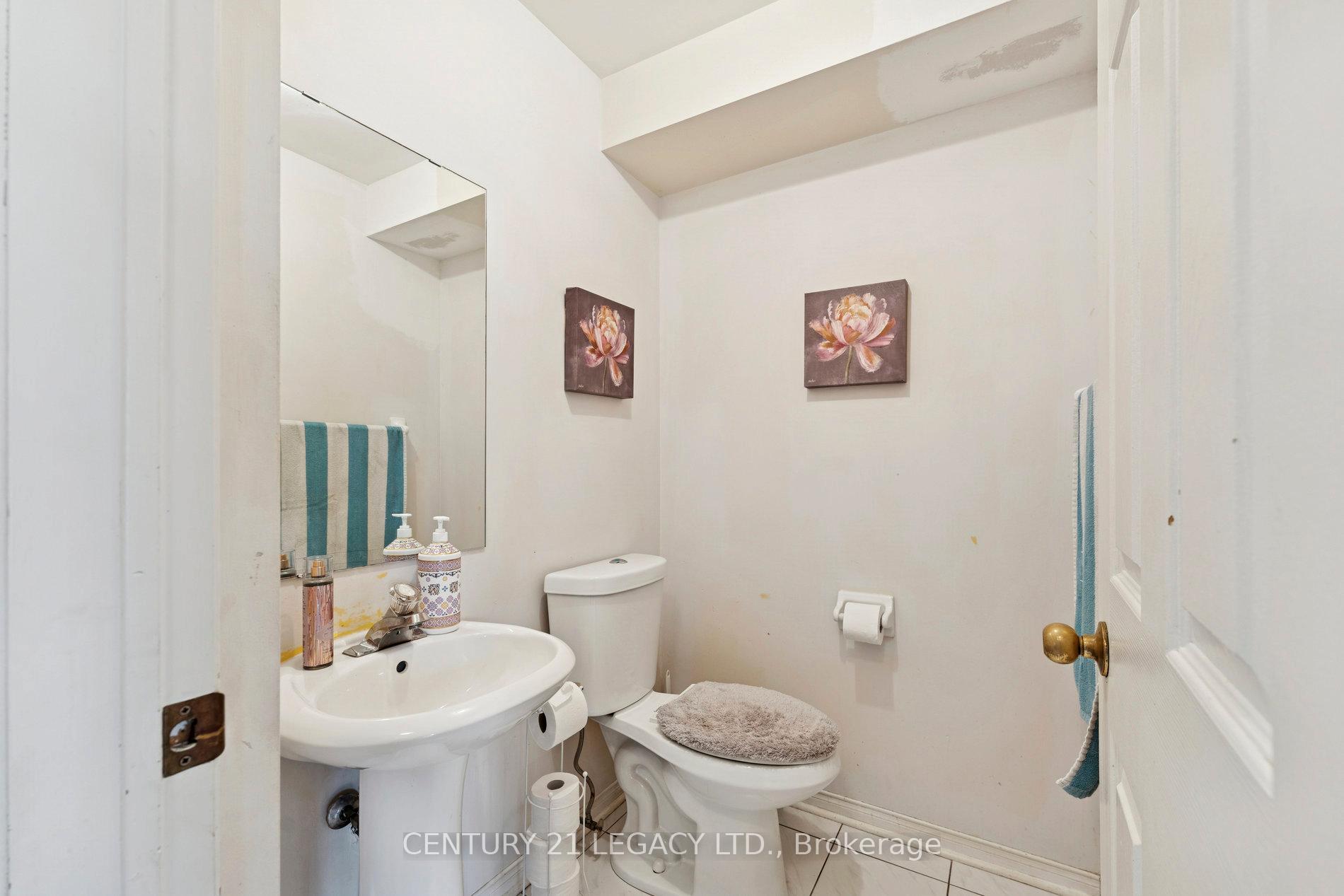 Photo 13 of 71 Townley Crescent, Brampton, Heart Lake West — HOMEH