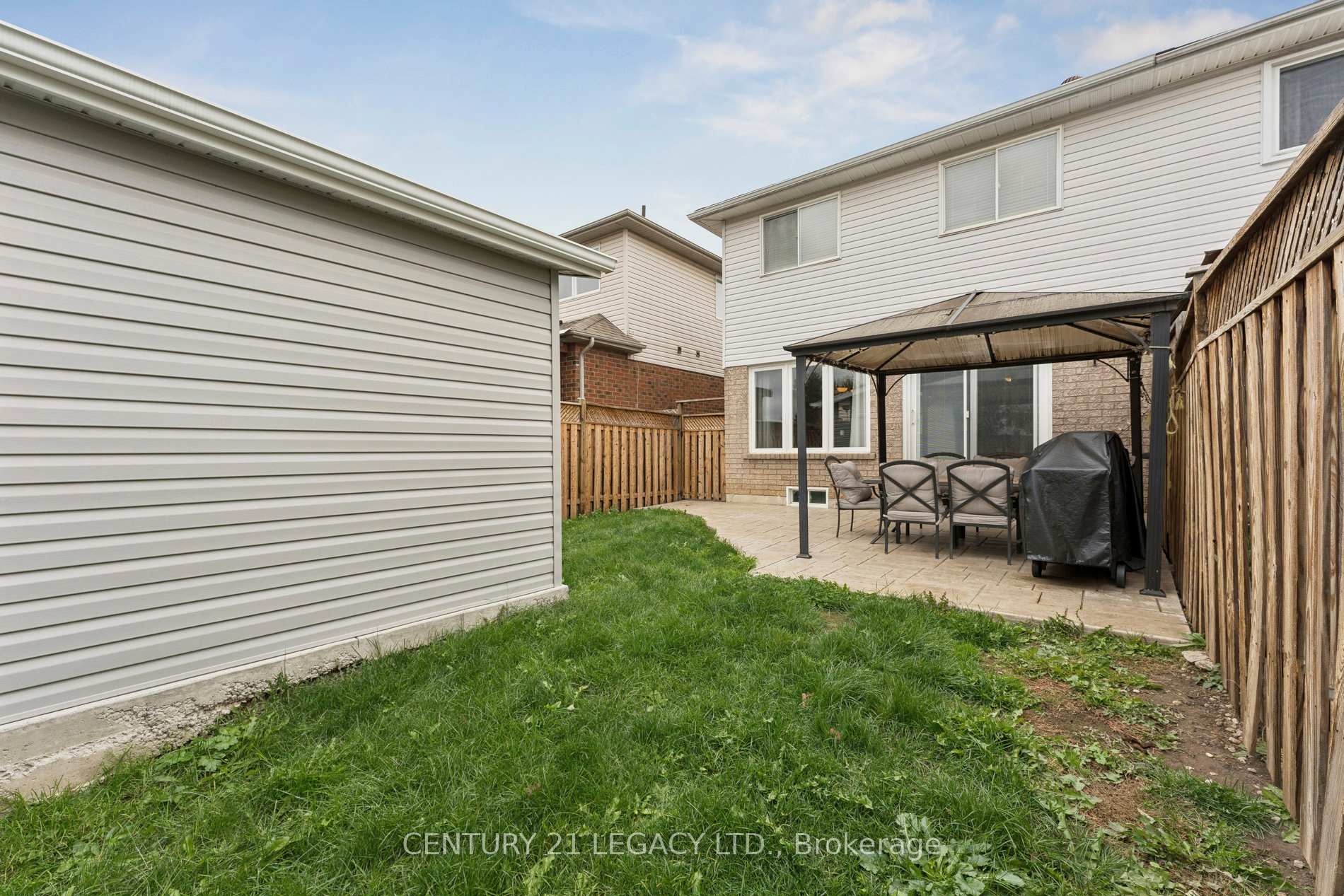 Photo 27 of 71 Townley Crescent, Brampton, Heart Lake West — HOMEH