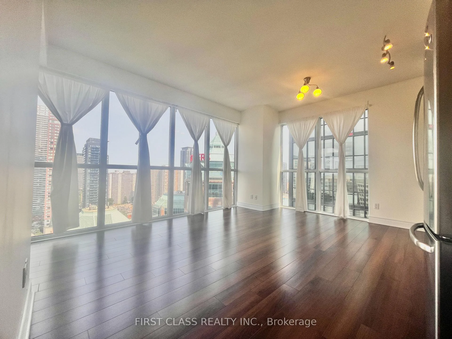 Photo 27 of Unit 2502, 28 Ted Rogers Way, Toronto, Church-Yonge Corridor — HOMEH