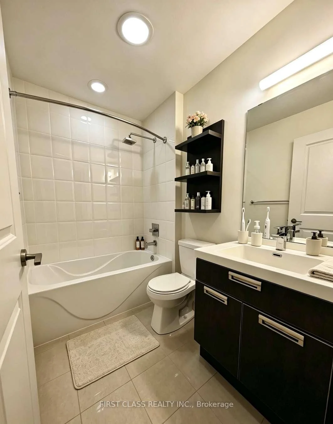 Photo 45 of Unit 2502, 28 Ted Rogers Way, Toronto, Church-Yonge Corridor — HOMEH