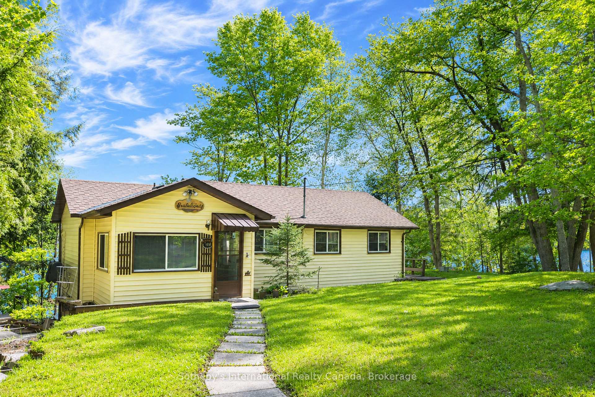 Photo 3 of 41 Deerfield Road, McKellar — HOMEH