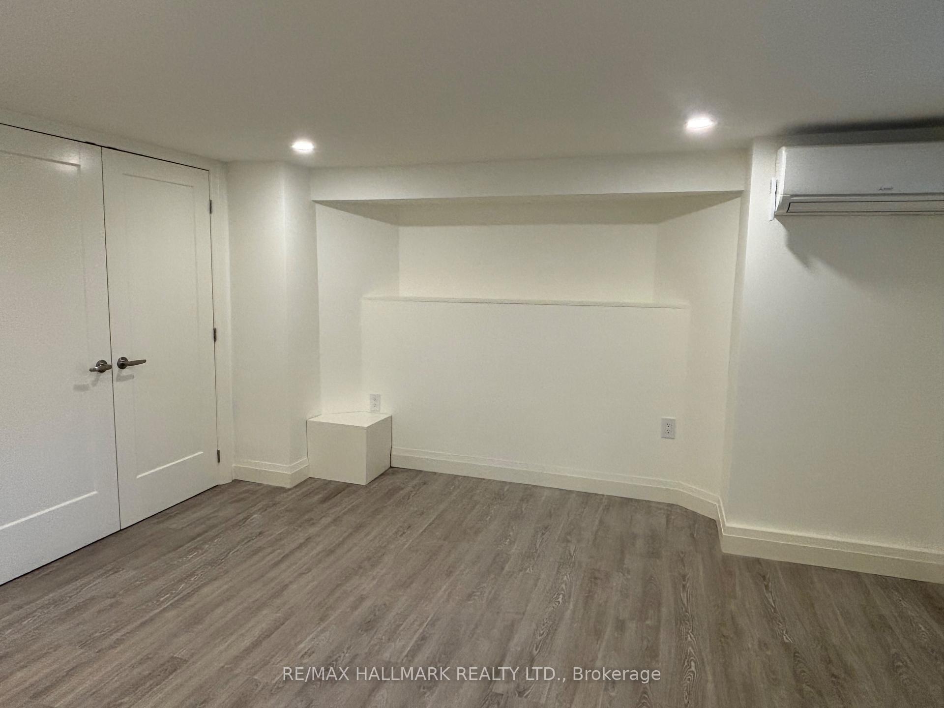 Photo 15 of Unit Lower, 3 Whitewood Road, Toronto, Mount Pleasant East — HOMEH