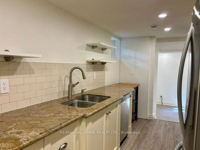Photo 12 of Unit Lower, 3 Whitewood Road, Toronto, Mount Pleasant East — HOMEH