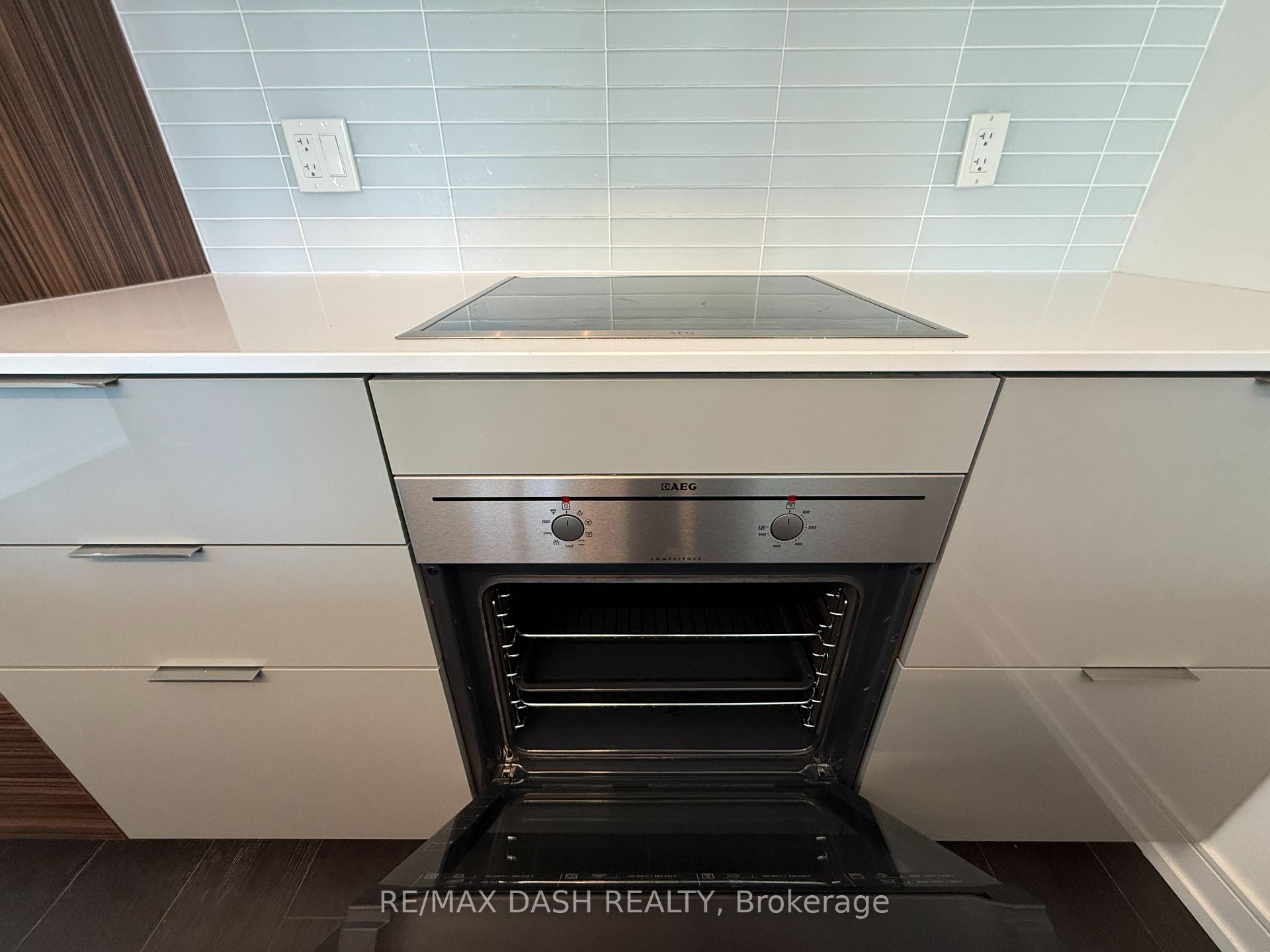 Photo 11 of Unit 2501, 88 Scott Street, Toronto, Church-Yonge Corridor — HOMEH