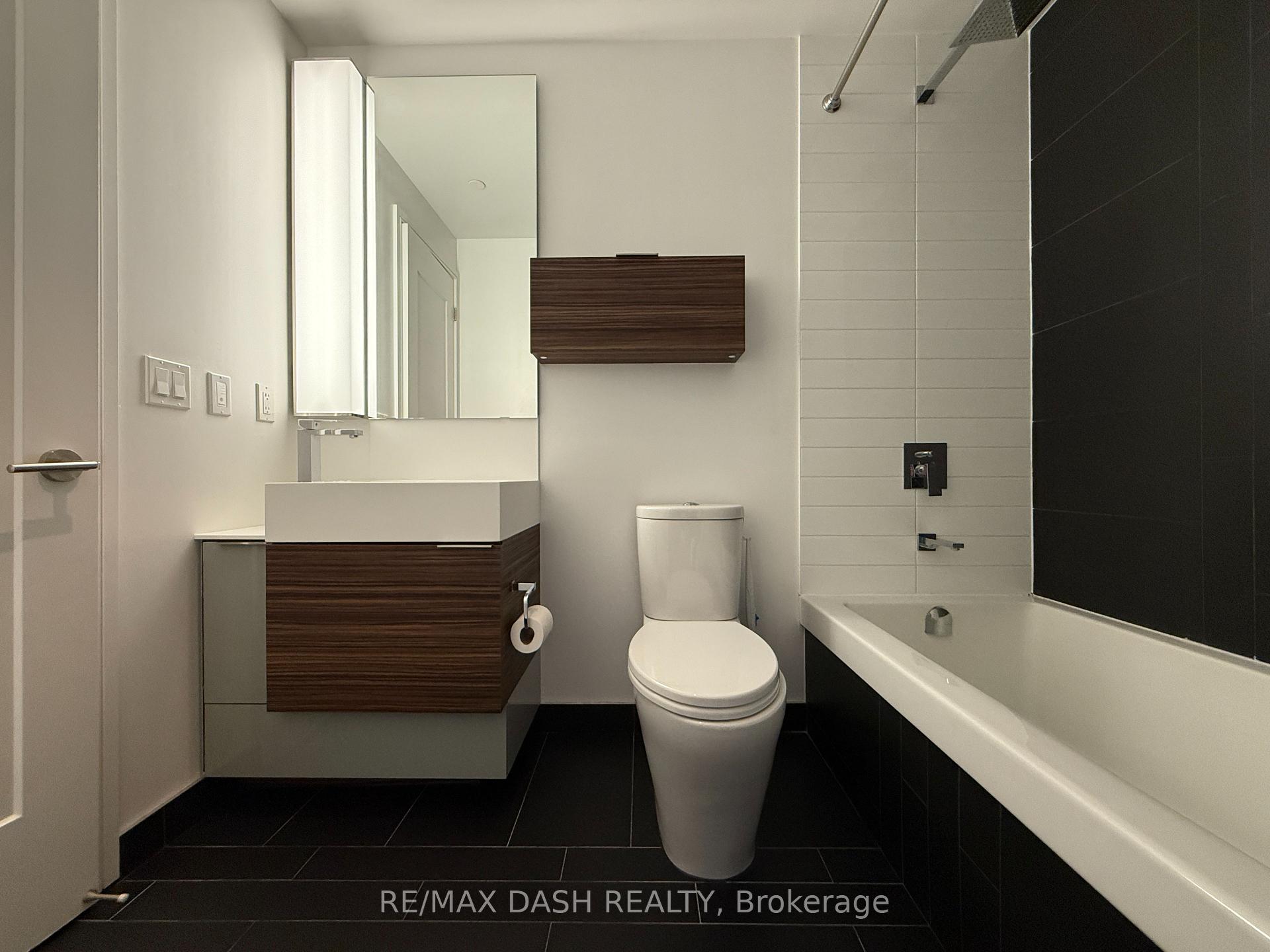 Photo 26 of Unit 2501, 88 Scott Street, Toronto, Church-Yonge Corridor — HOMEH