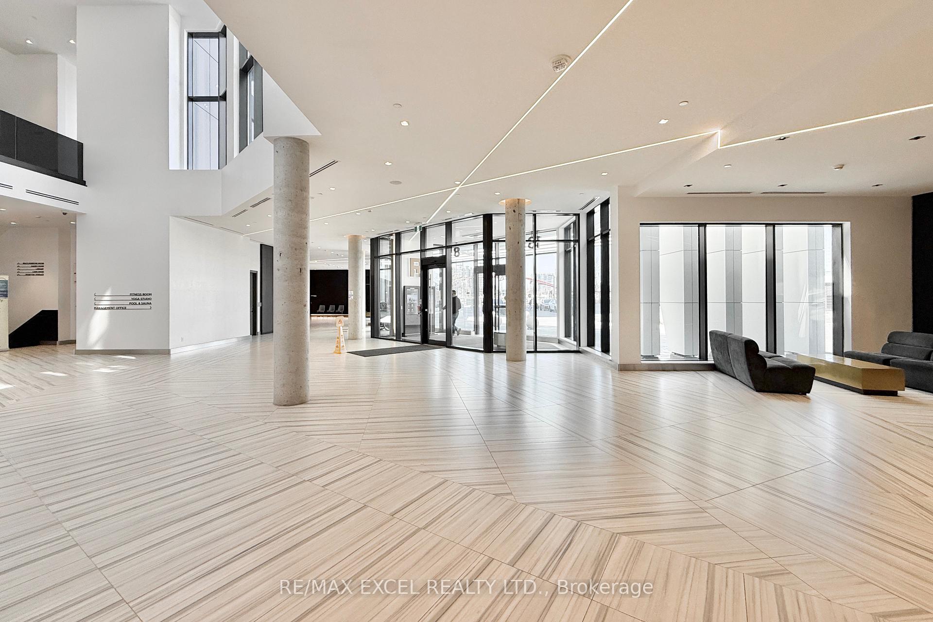 Photo 2 of Unit 1801, 18 Water Walk Drive, Markham, Unionville — HOMEH